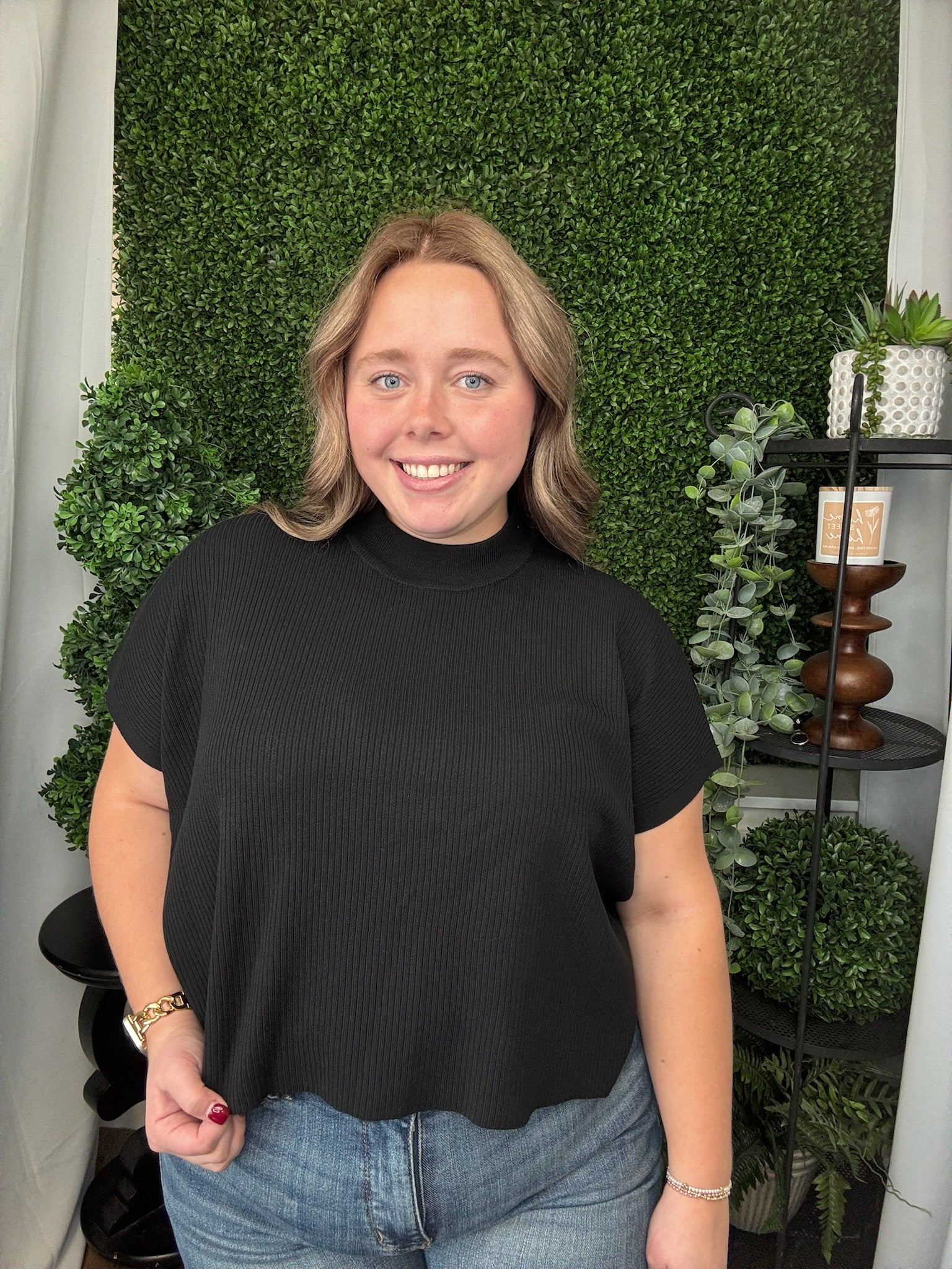 VISCOSE MOCK NECK SS BOXY SWEATER