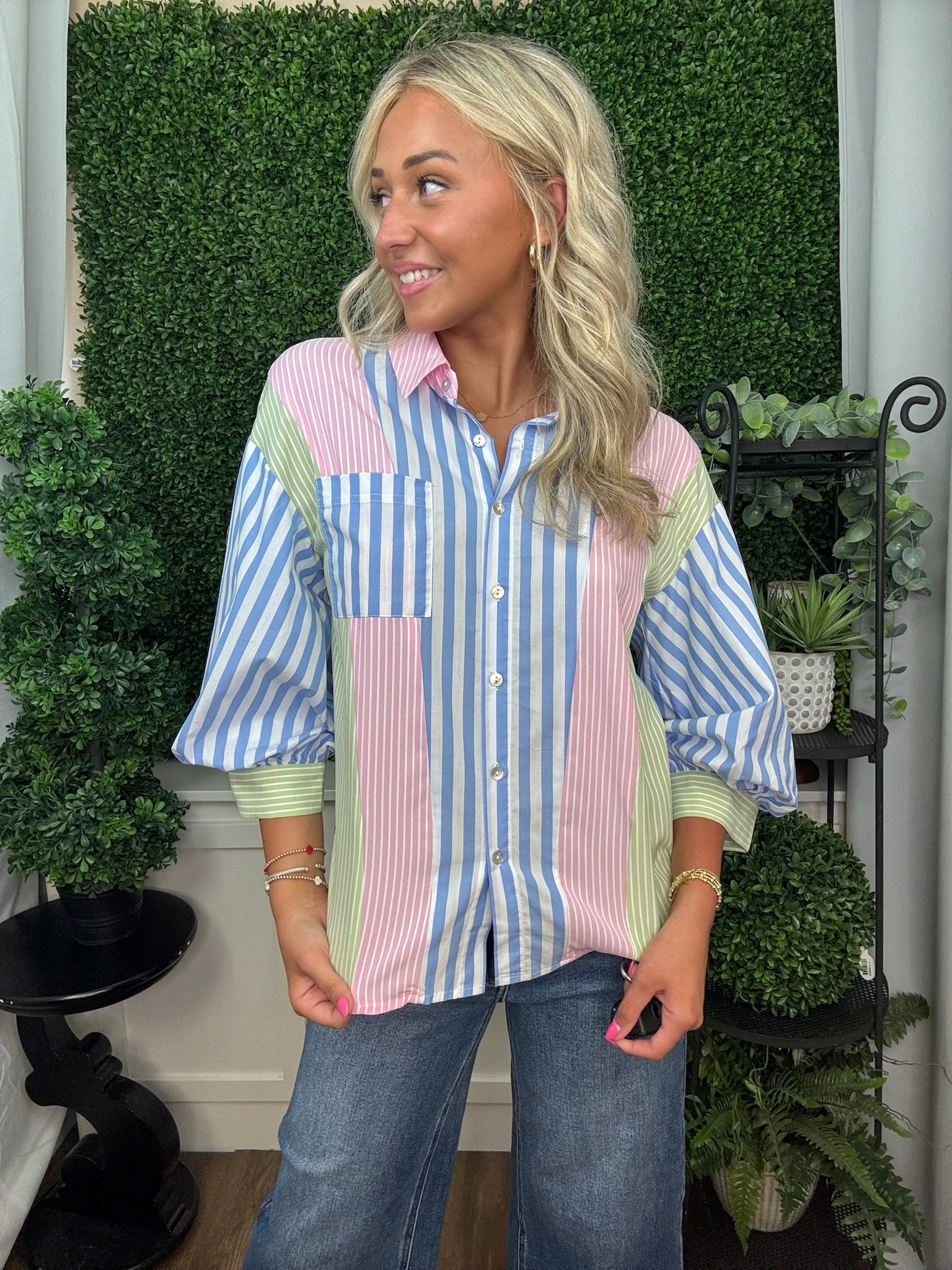 COLOR BLOCK STRIPE TOP