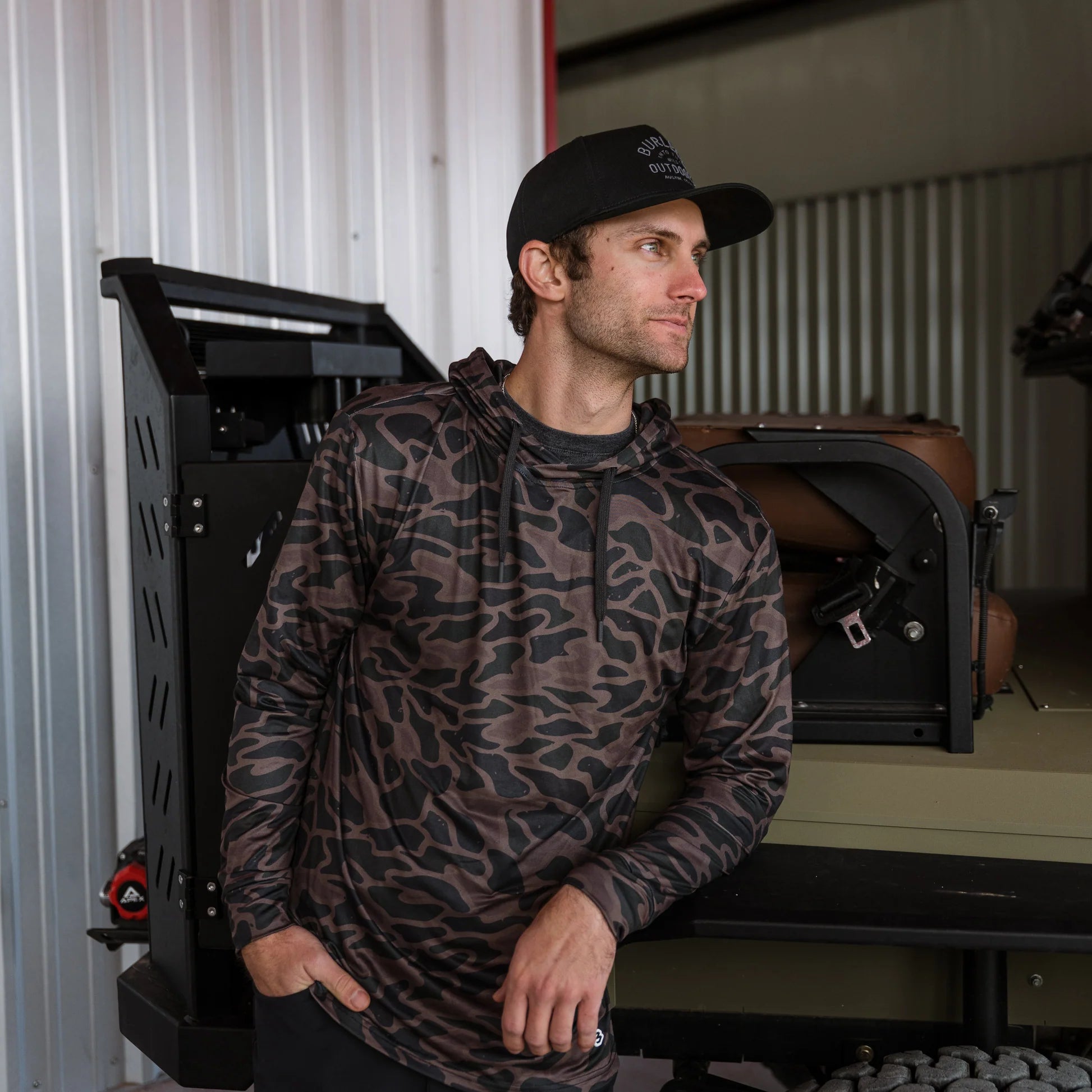 PERFORMANCE HOODIE - BENDITA CAMO