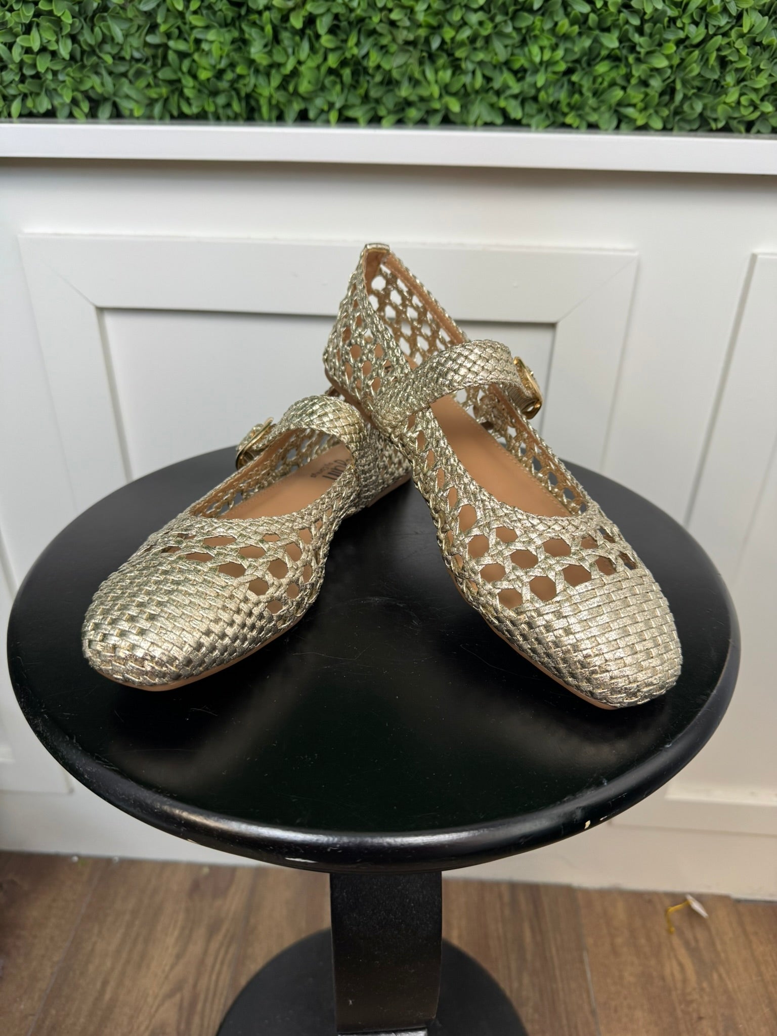 MIXED FEELINGS - GOLD