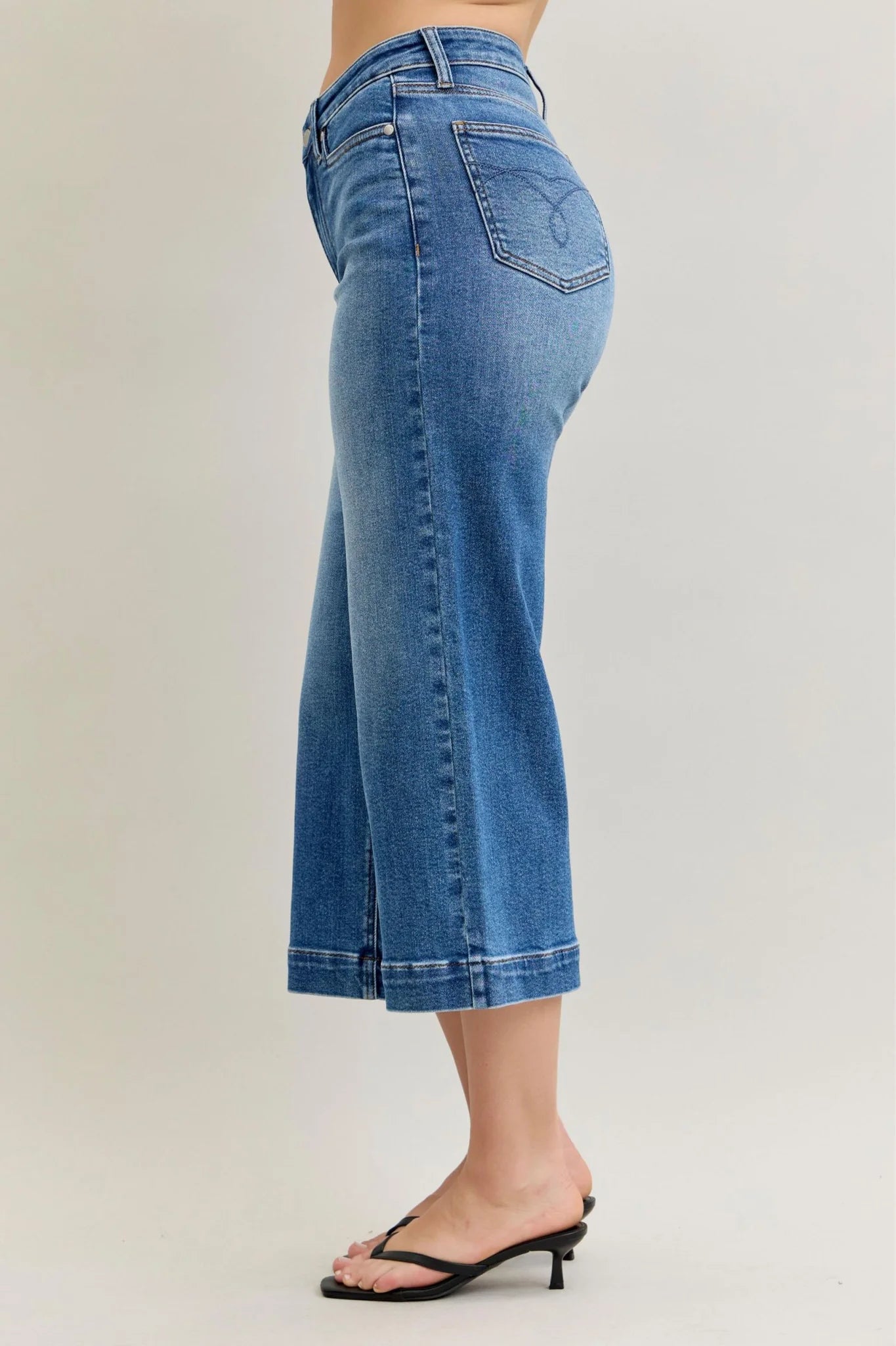 MR WIDE CROP VINTAGE PKTS & WIDE HEM - MEDIUM