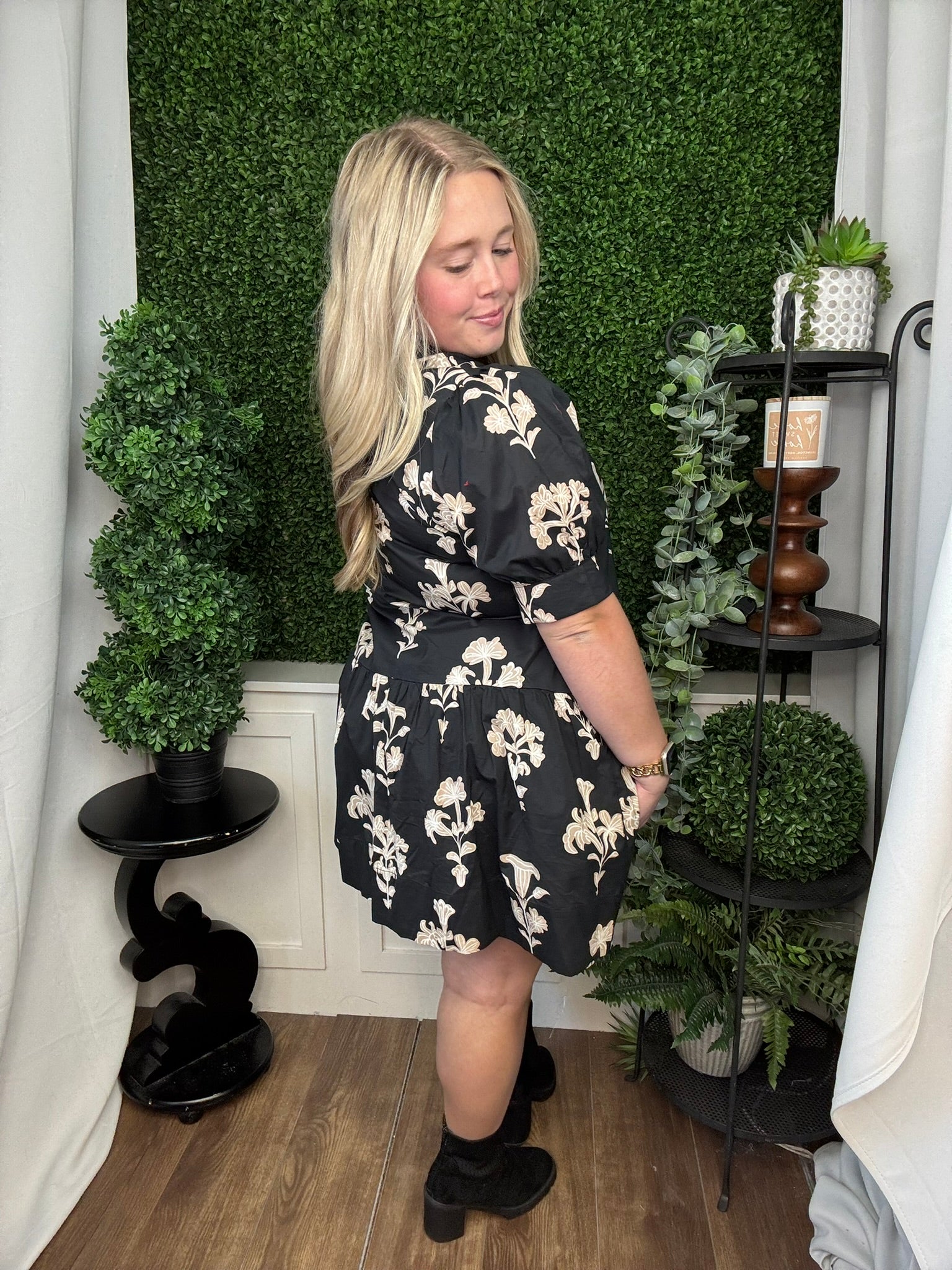 FLORAL PRINT SHORT SLEEVE RUFFLE HEM MINI DRESS