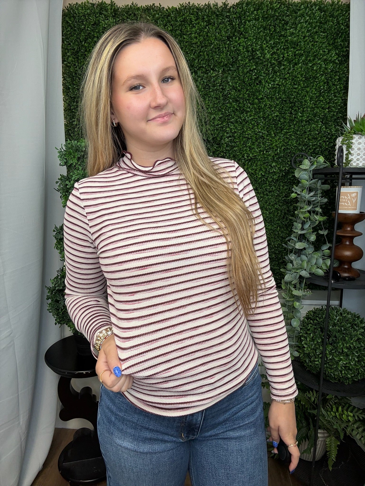 LETTUCE EDGED MOCK NECK LS KNIT TOP