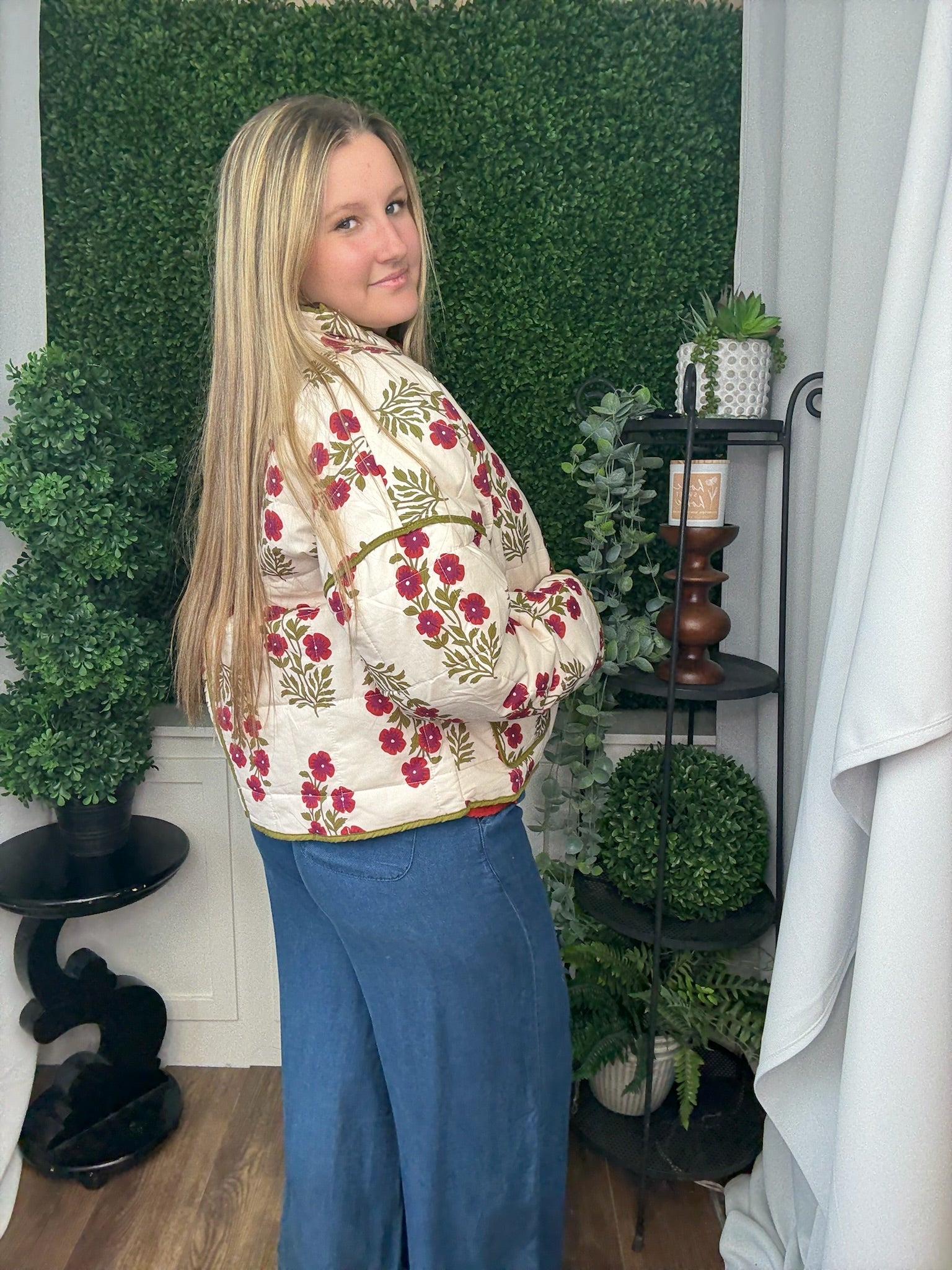 BOTANICAL QUILTED JACKET - RED ECRU