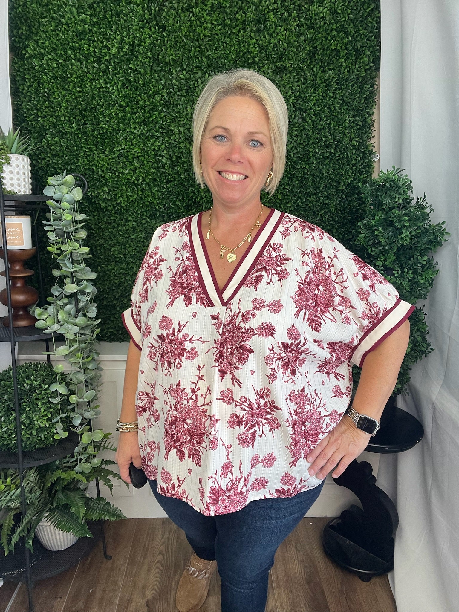 FLORAL PRINT OVERSIZED PULLOVER SHORT DOLMAN SLEEVE TOP - BURGUNDY