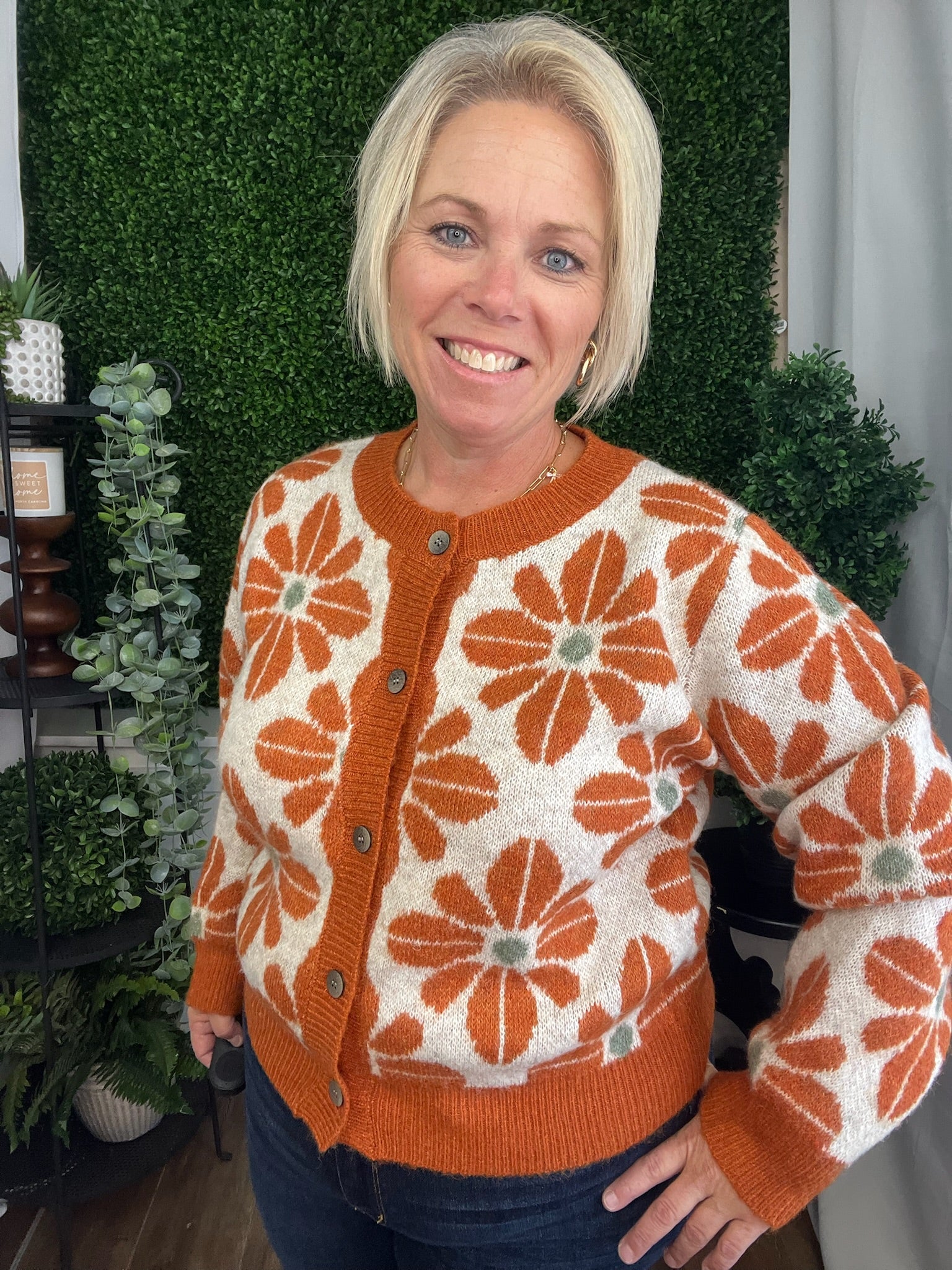 PATTERNED KNIT BUTTON FRONT JACKET - RUST