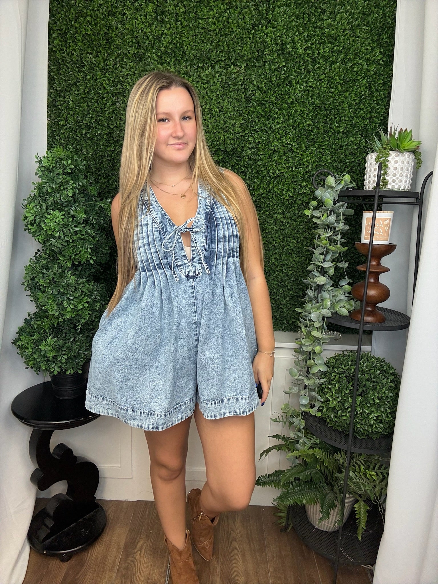 FRONT PLEATED VNECK SLEEVELESS DENIM ROMPER - MEDIUM WASH