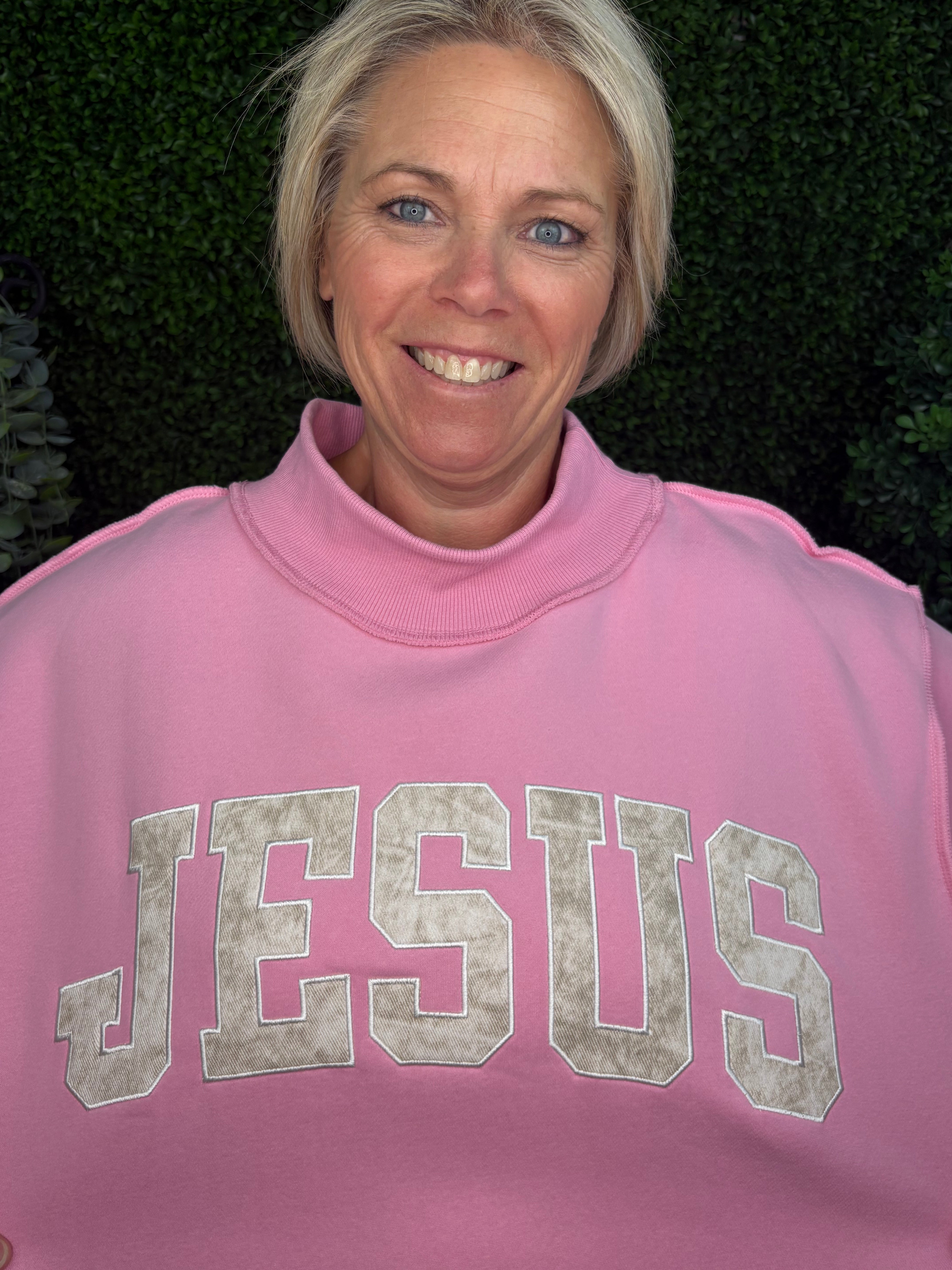 Jesus Graphic Mock Neck Pullover – Pink/Camo