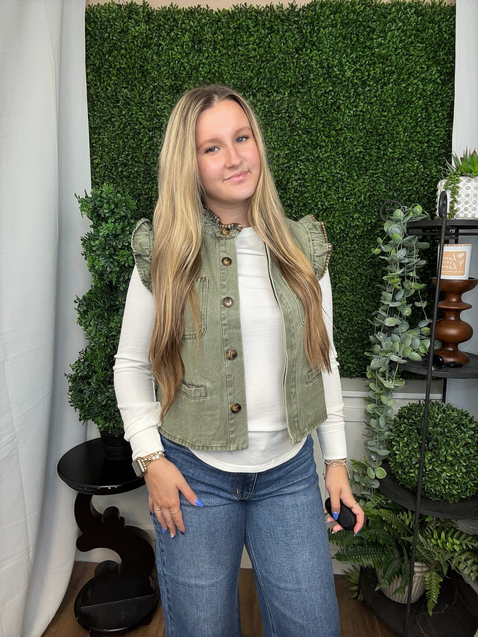WASHED DENIM STITCH RUFFLED HIDDEN BUTTON VEST TOP - LT OLIVE/BROWN