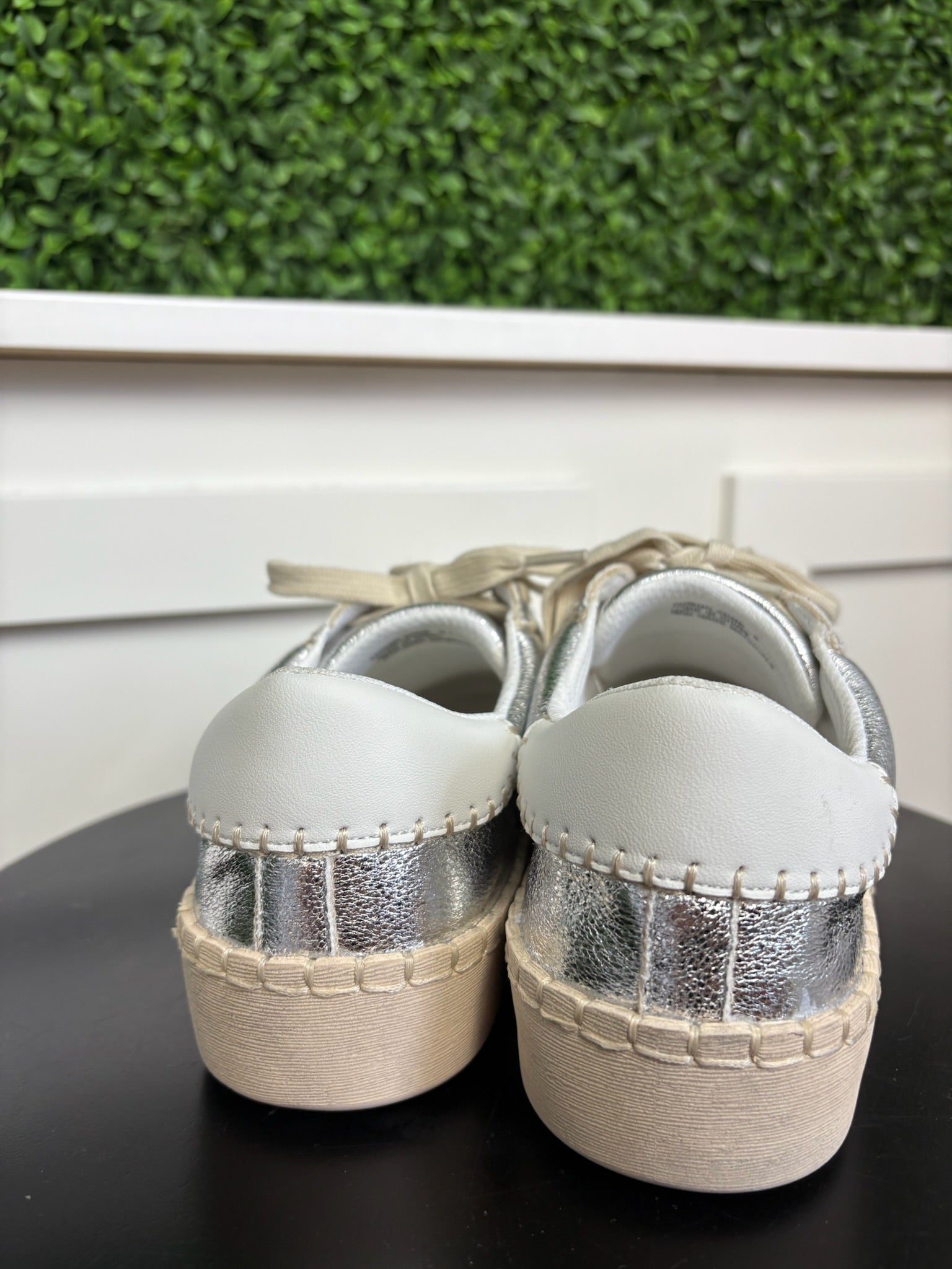 FRIEND ZONE - SILVER CRINKLE METALLIC