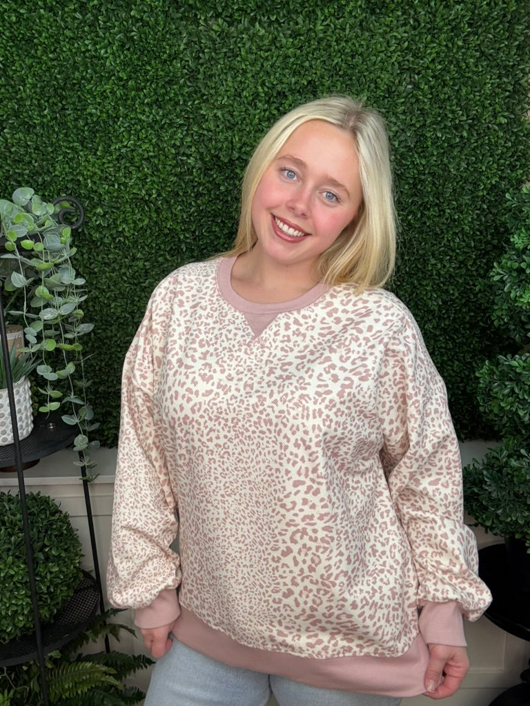 FASHION PULLOVER - BLUSH LEOPARD/ MOCHA LEOPARD