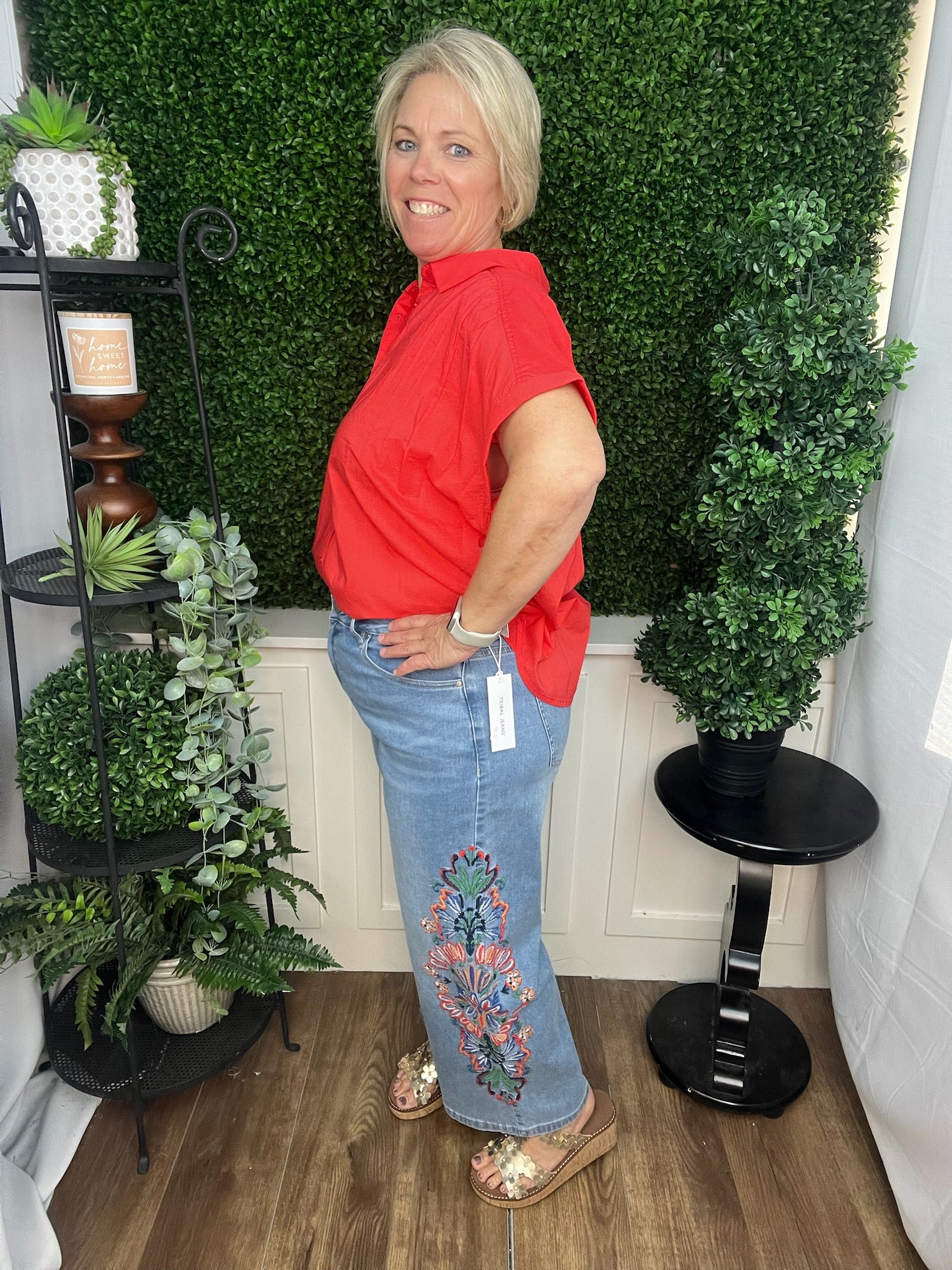 AUDREY WIDE CROP JEANS W/FANCY EMBROIDERY - DESERT BLUE