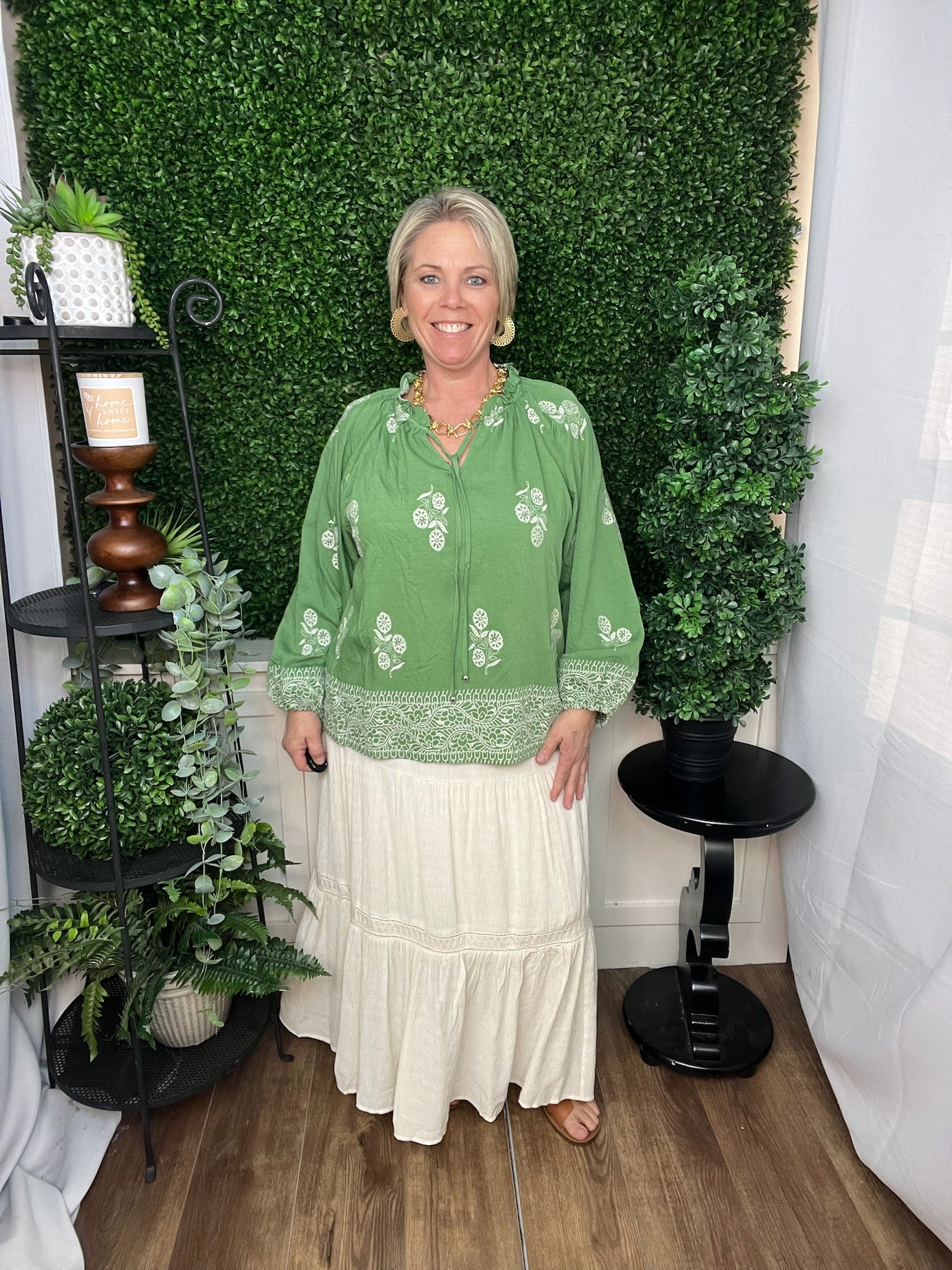 LONG SLEEVE SAGE W/WHITE EMBROIDERY