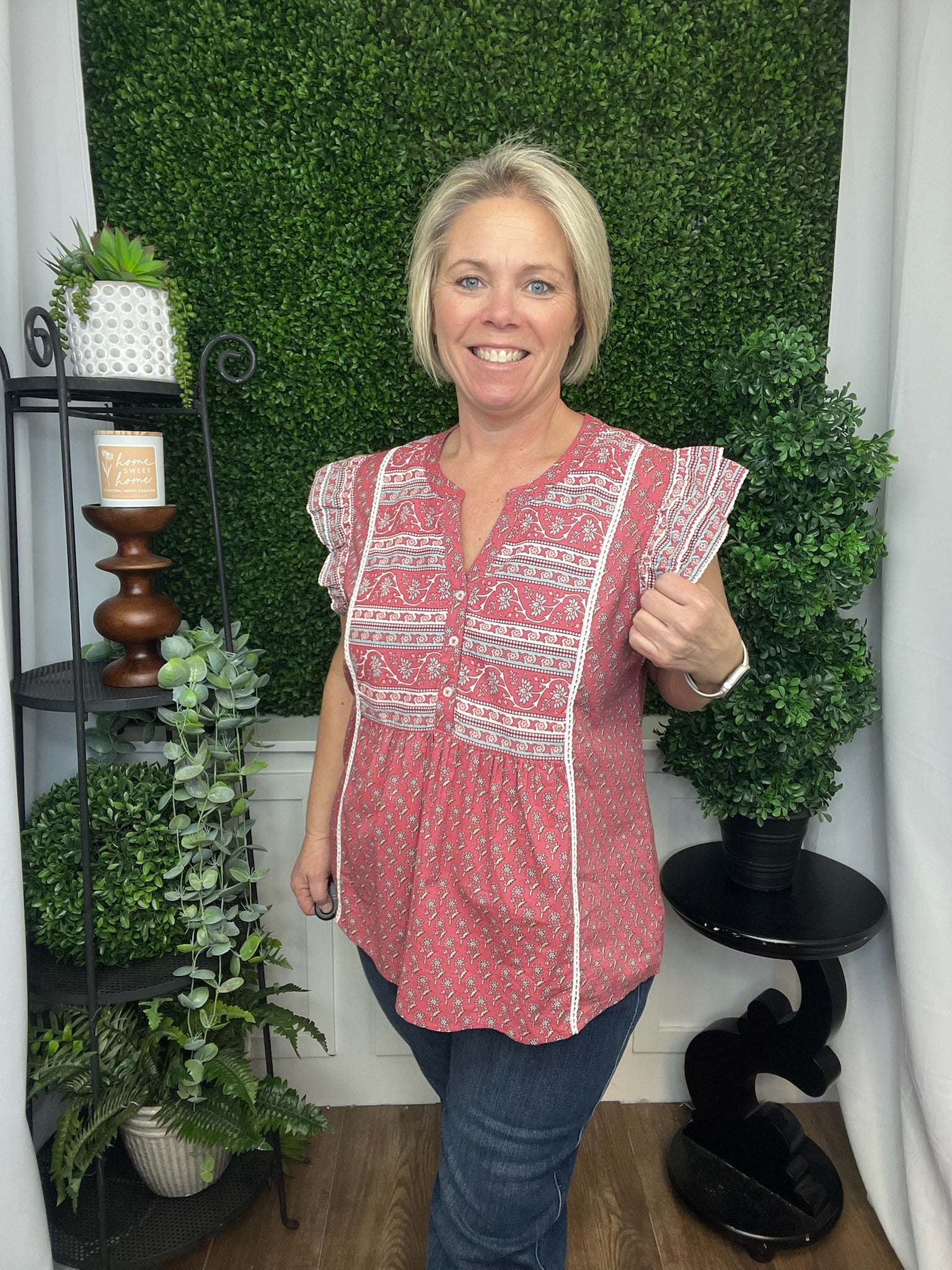 MARINA FLUTTER TOP - RED