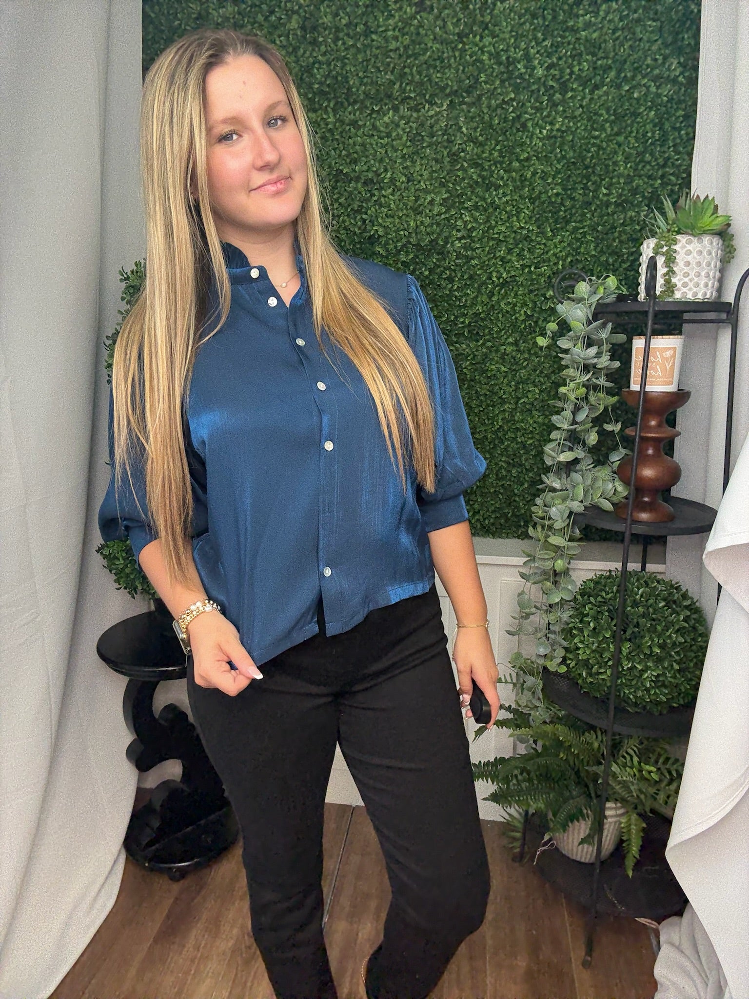 RUFFLE NECK PUFF SLV BLOUSE