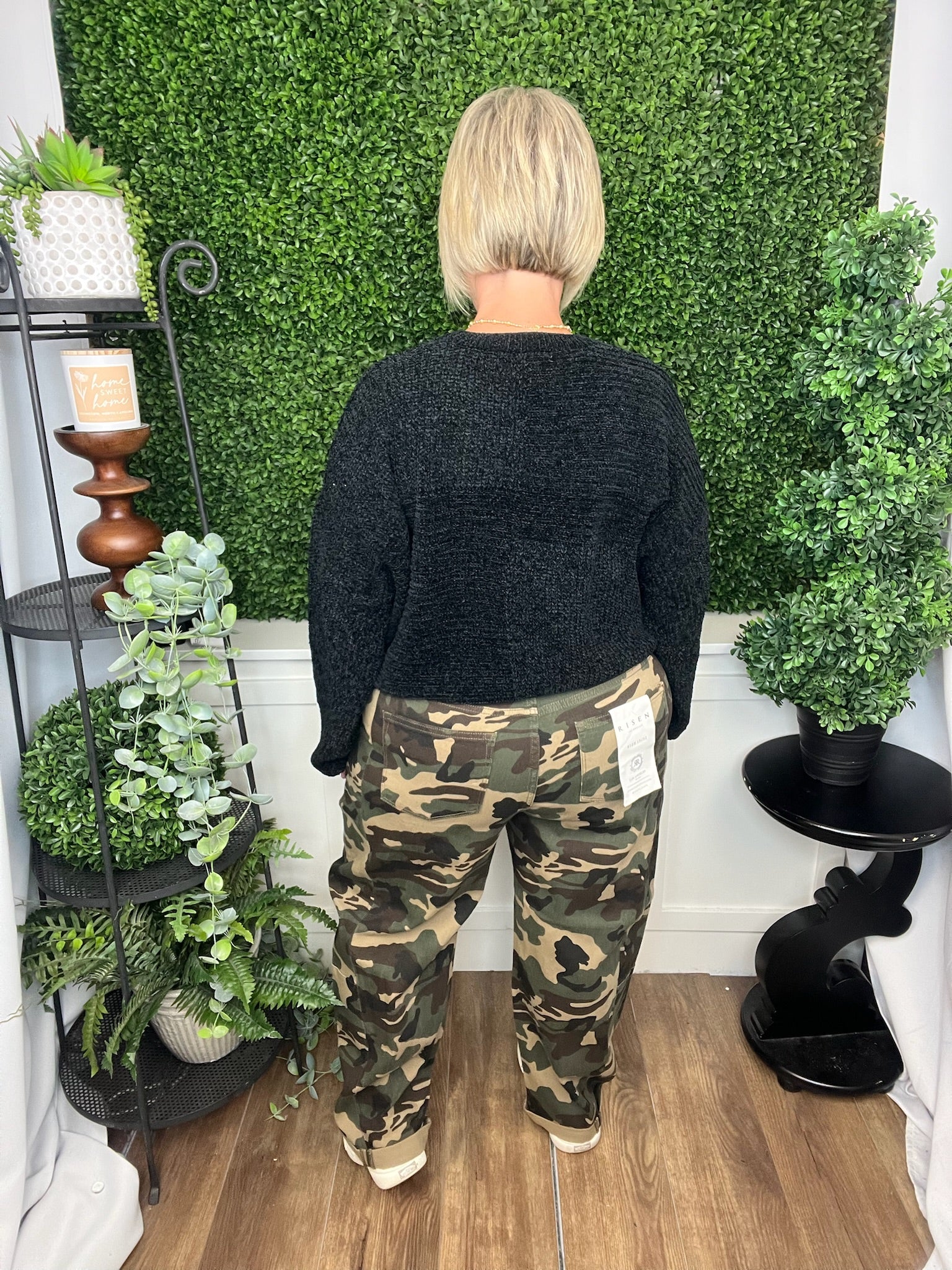 TEXTURED CHENILLE LS SWEATER - BLACK