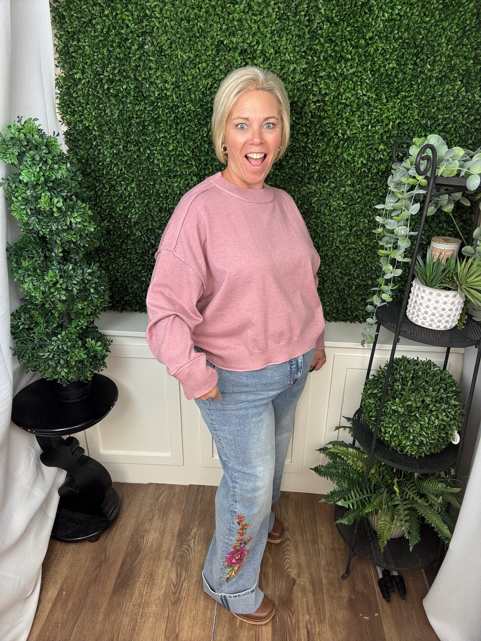WIDE LEG JEAN WITH EMBROIDERY AND FOLDOVER CUFF - LIGHT INDIGO