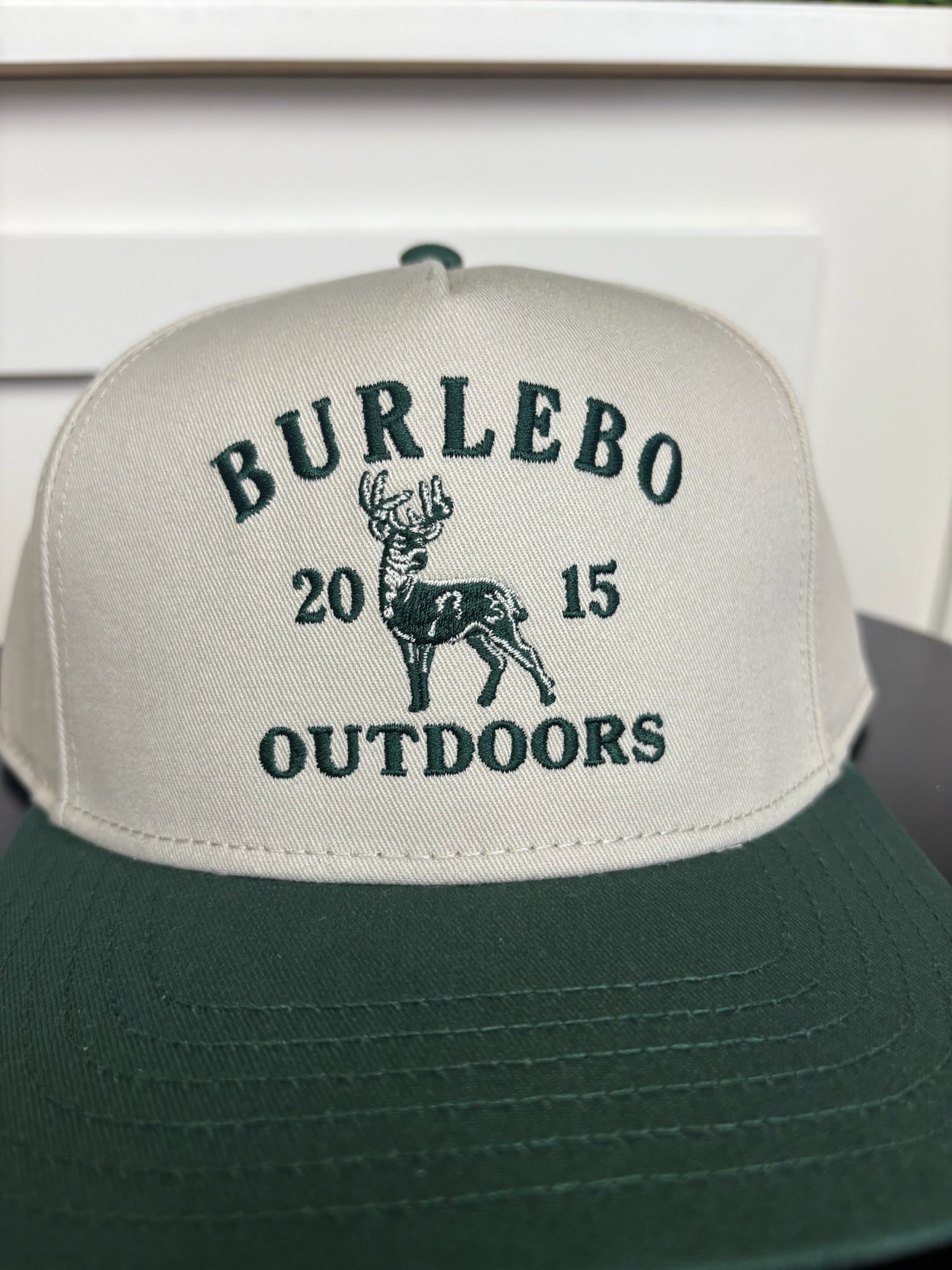 VINTAGE WHITETAIL DEER CAP - CREAM