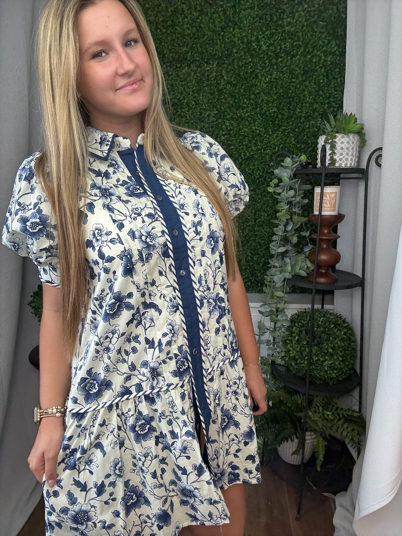 FLORAL PRINT SHORT PUFF SLEEVE RUFFLE HEM MINI DRESS