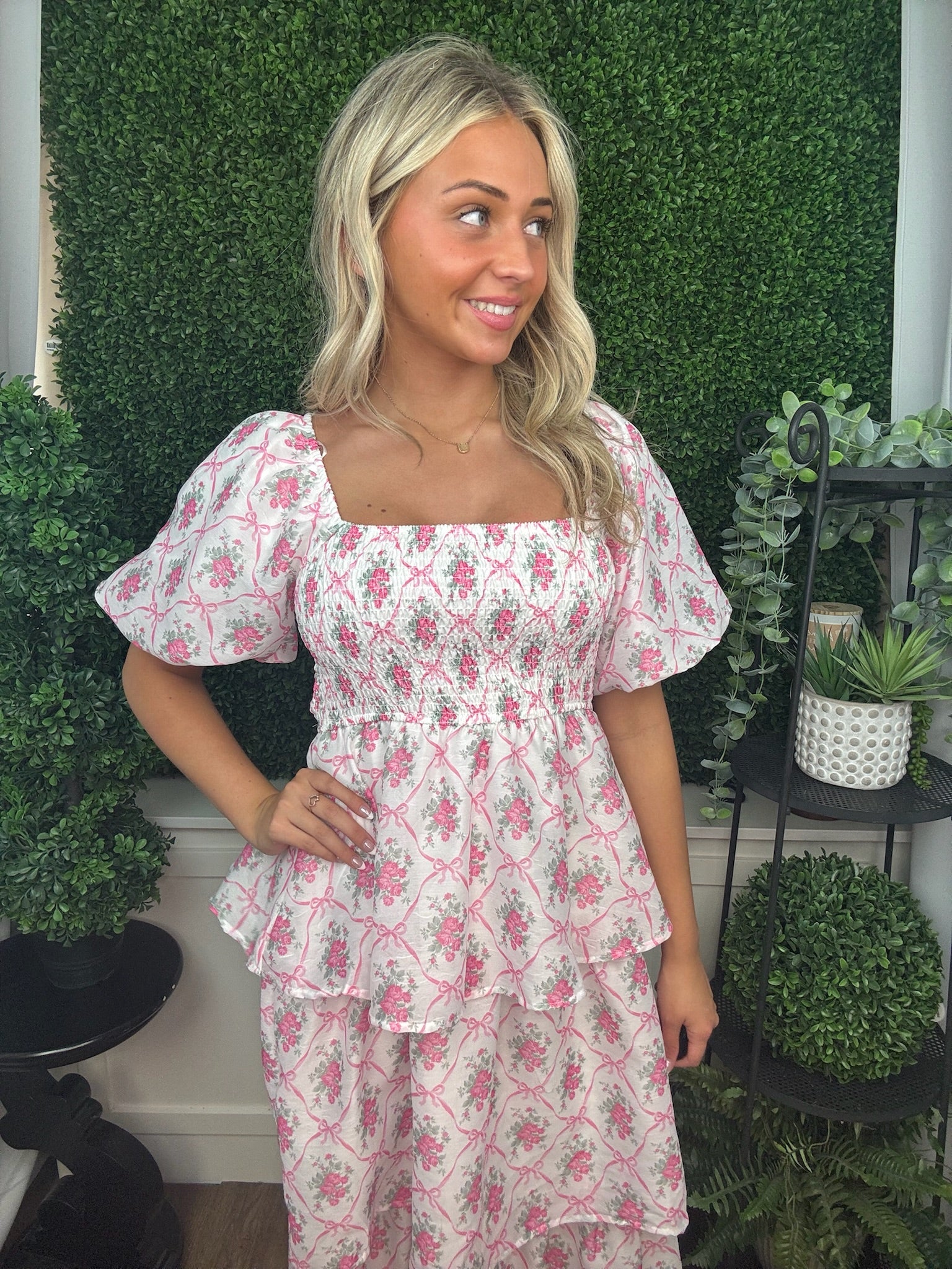 Floral Printed Bubble Sleeve Tiered Midi Dress