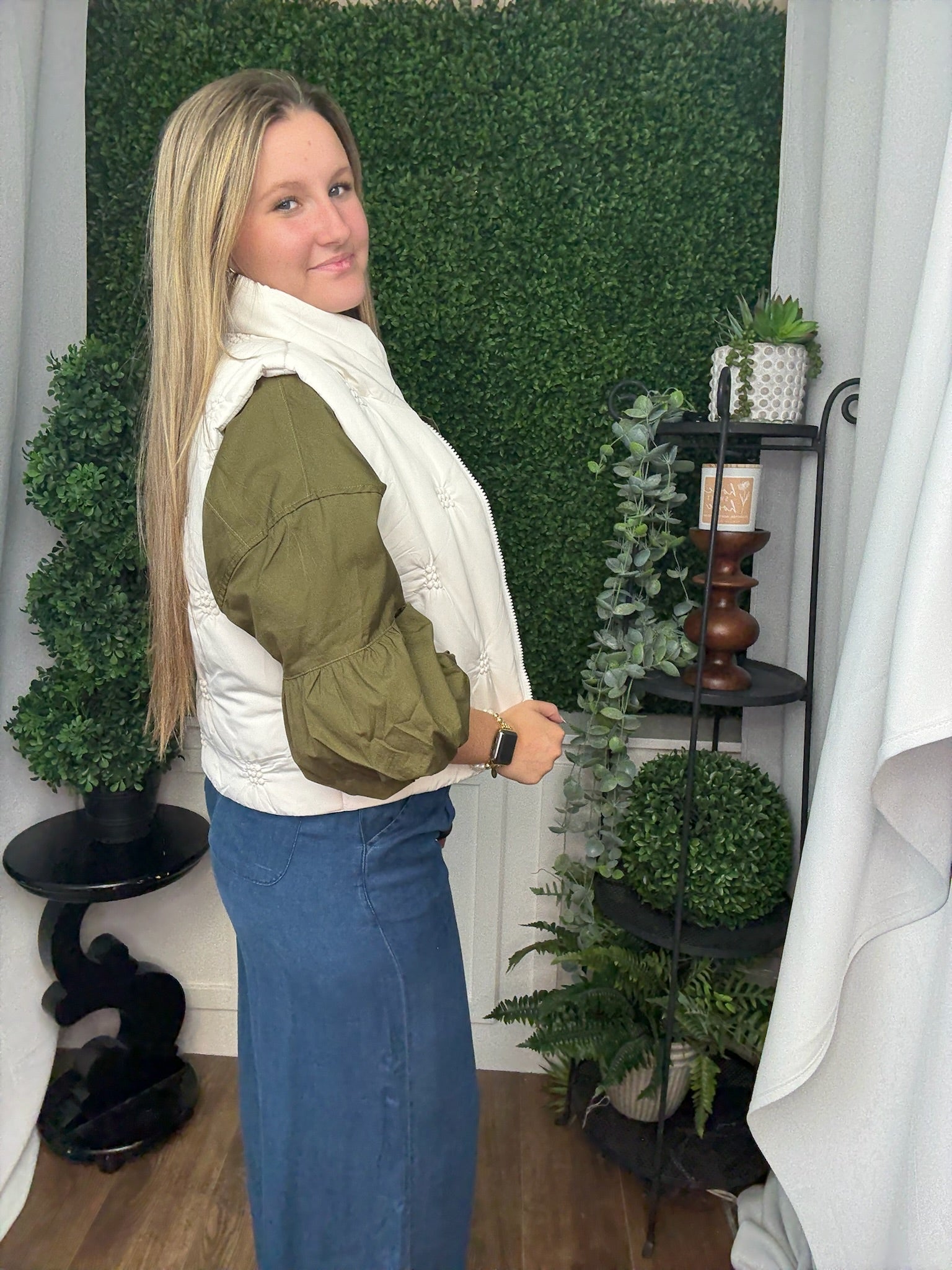 HIGH NECK QUILTED PUFFER VEST