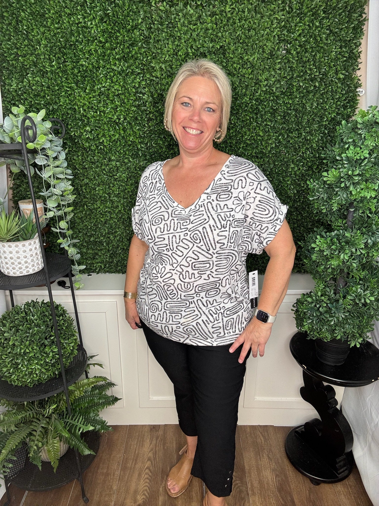 CAP SLEEVE WEAR 2 WAYS BOAT OR VNECK TOP - WHITE