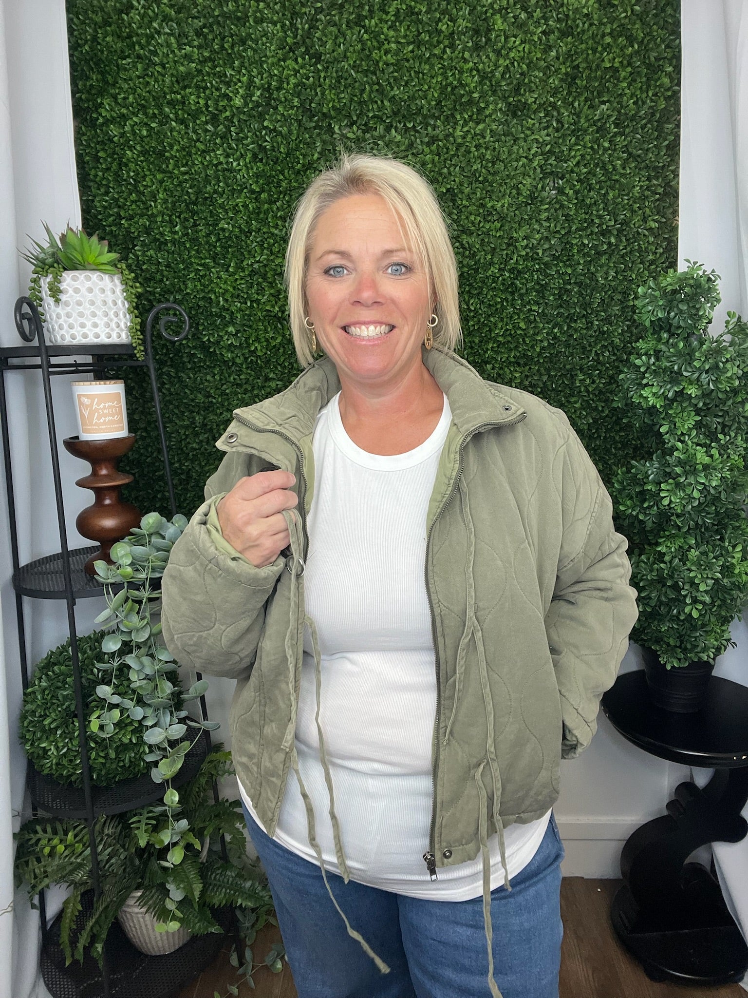 WASHED QUILTED FRONT TIE PUFFER JACKET - OLIVE