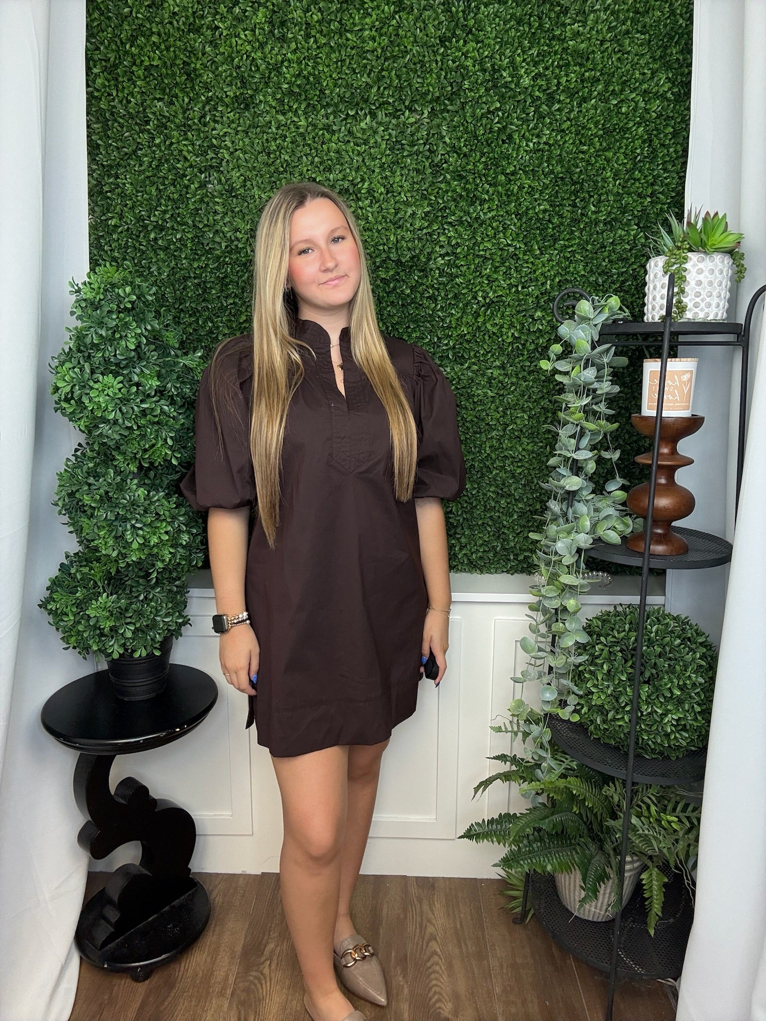 CHINA COLLAR V-NECK BUBBLE SLV MINI DRESS - BROWN