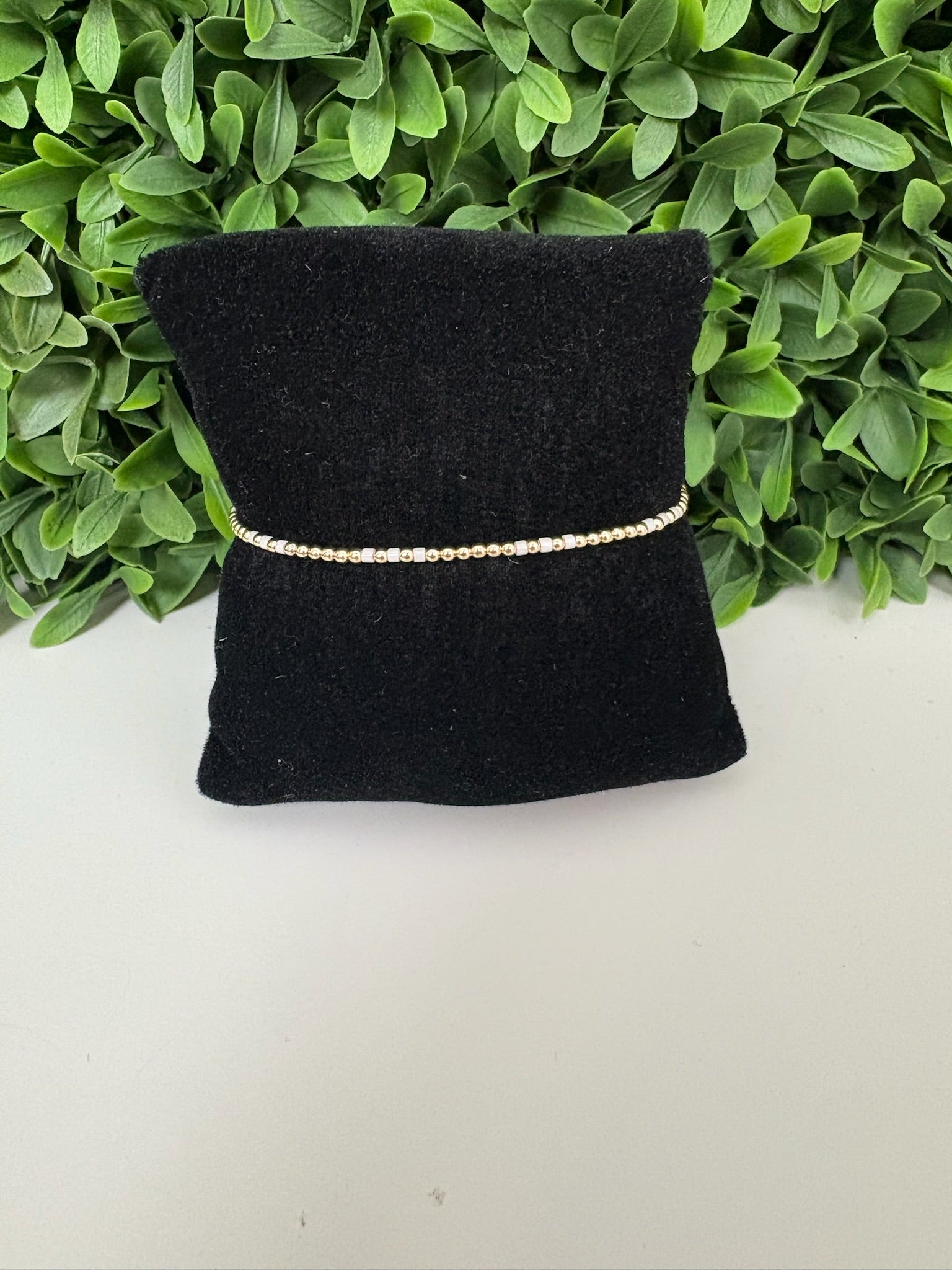 HOPE JOY PATTERN 2MM BEAD BRACELET - MILKSHAKE