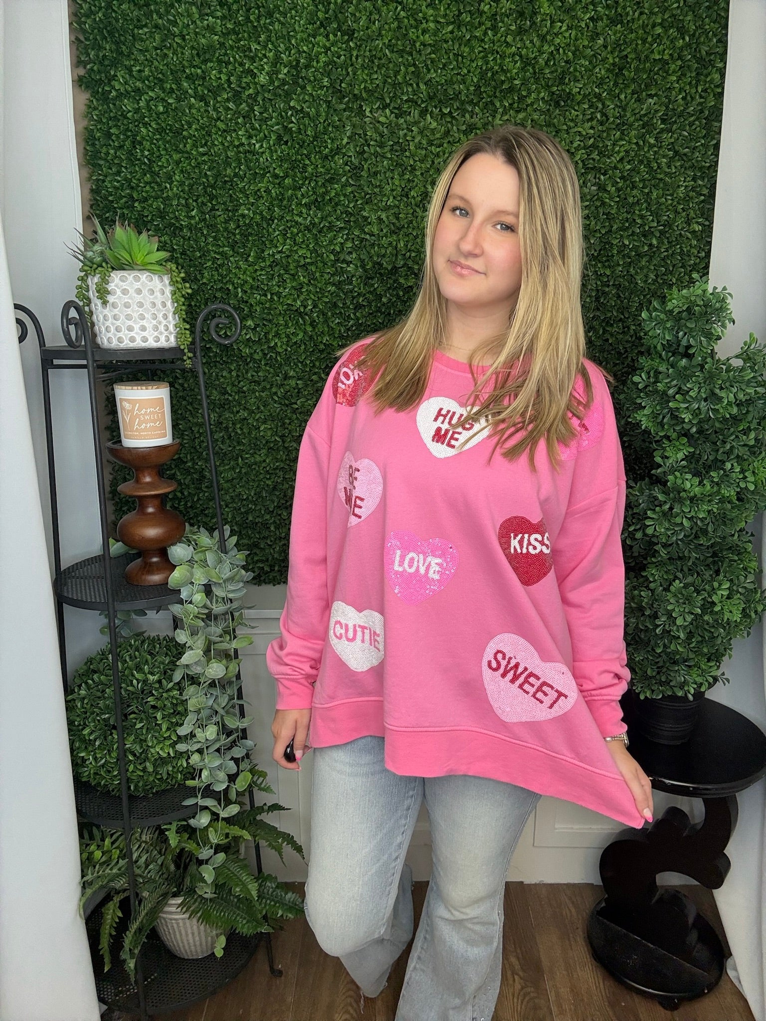 VALENTINE'S SPARKLE SWEATSHIRT