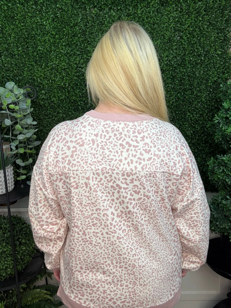 FASHION PULLOVER - BLUSH LEOPARD/ MOCHA LEOPARD