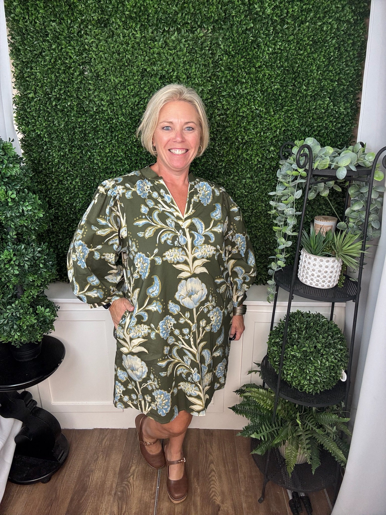FLORAL PRINT PUFF SLEEVE DRESS - CHOCOLATE/OLIVE