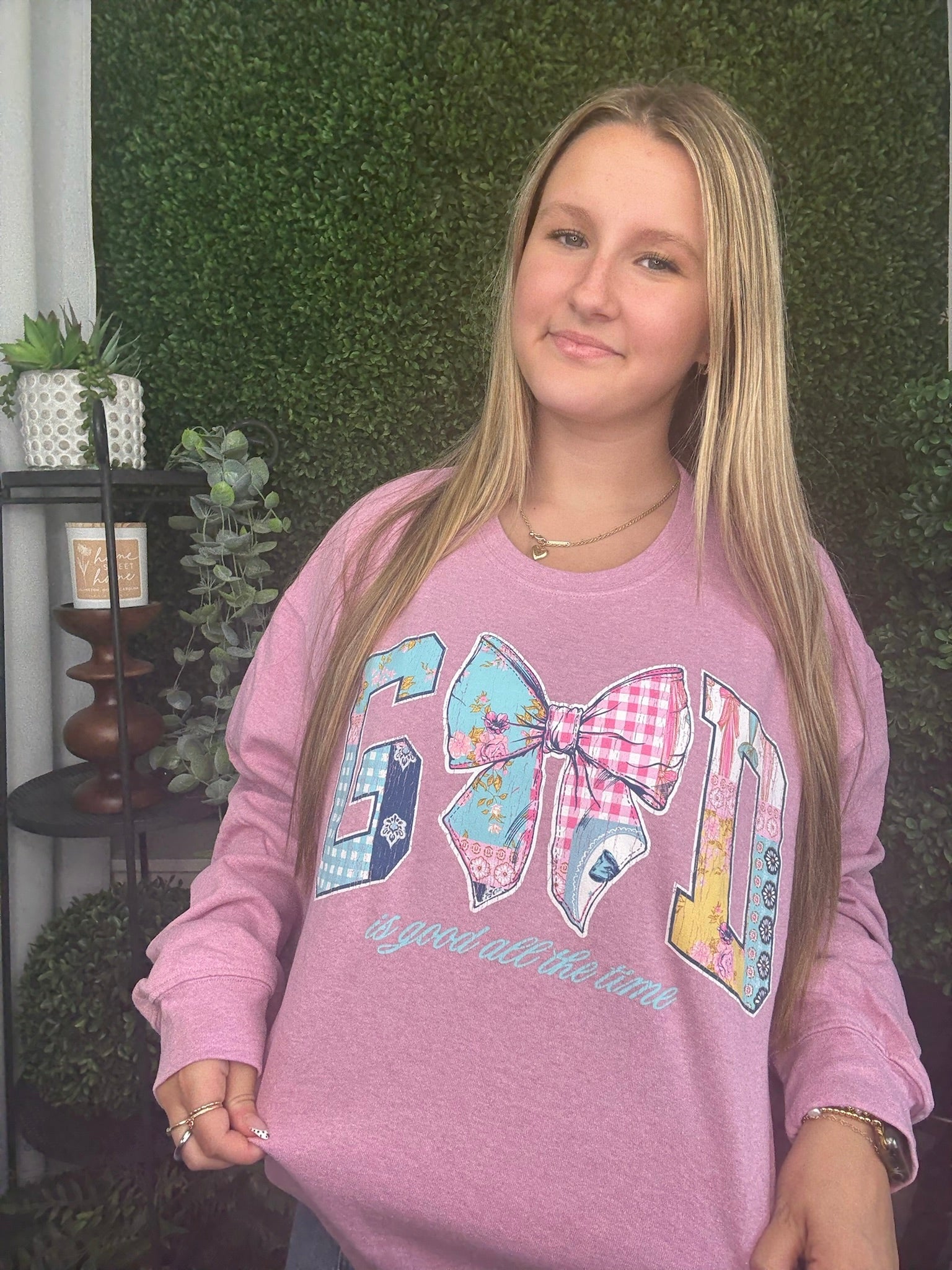 GOD CREWNECK SWEATSHIRT - BUBBLEGUM