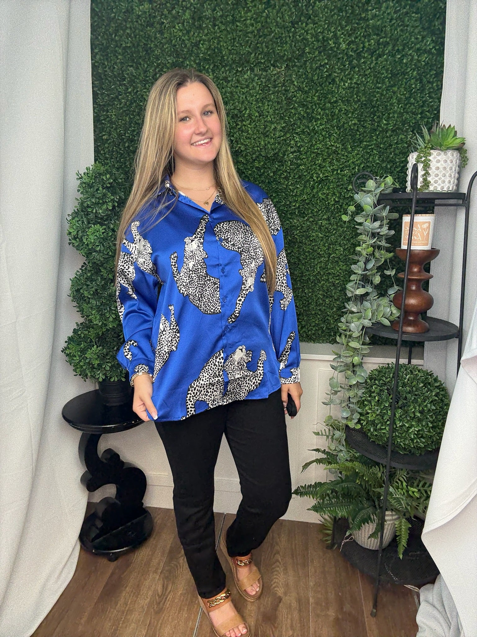 MELISSAS ANIMAL PRINT TOP