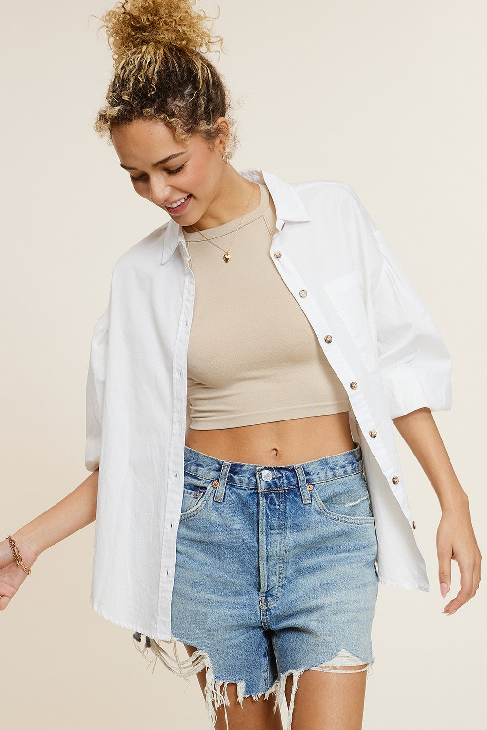 ESSENTIAL LOOSE FIT COLLARED BUTTON UP TOP