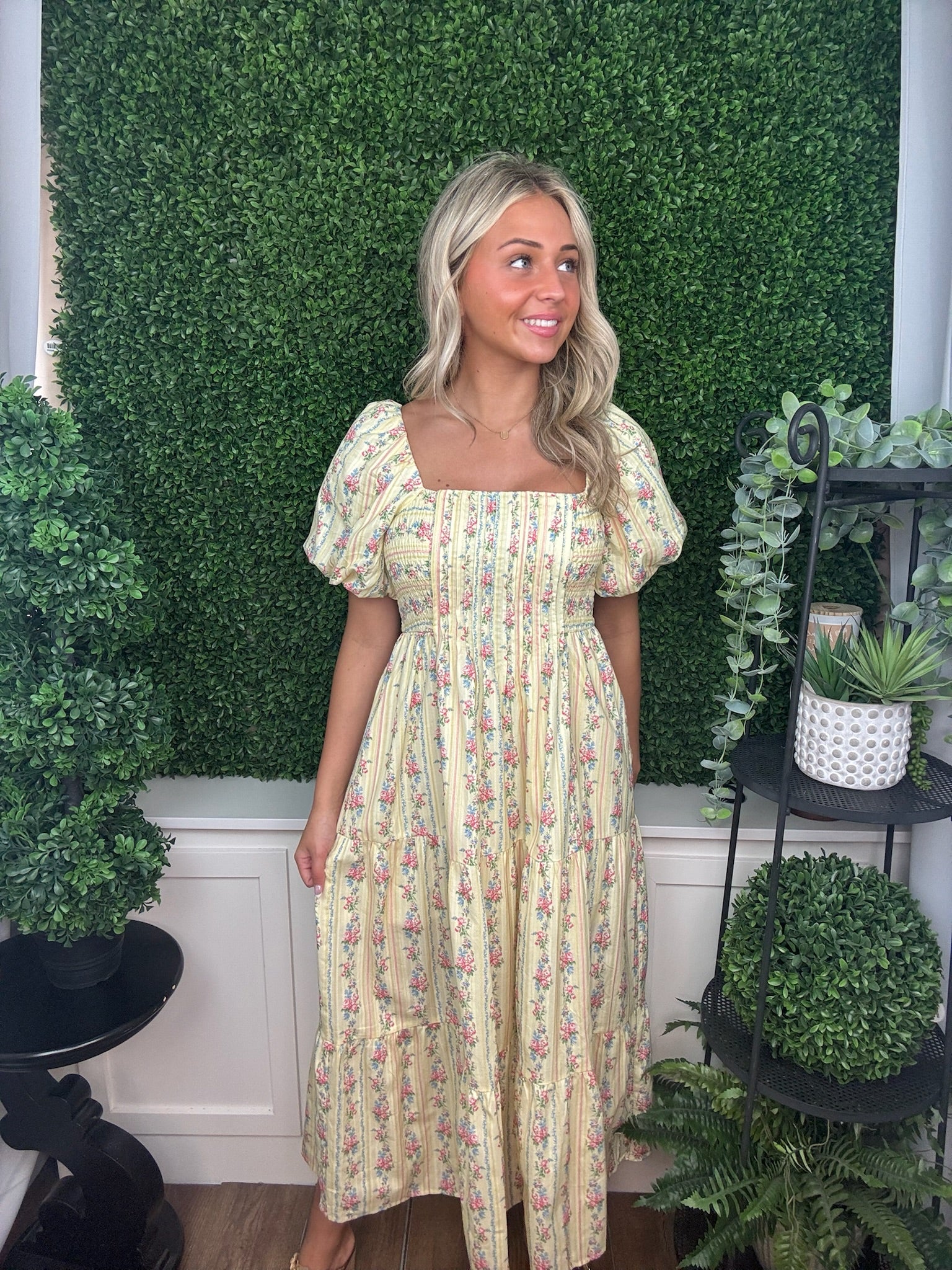 Floral Smocked Puff Sleeve Midi Dress