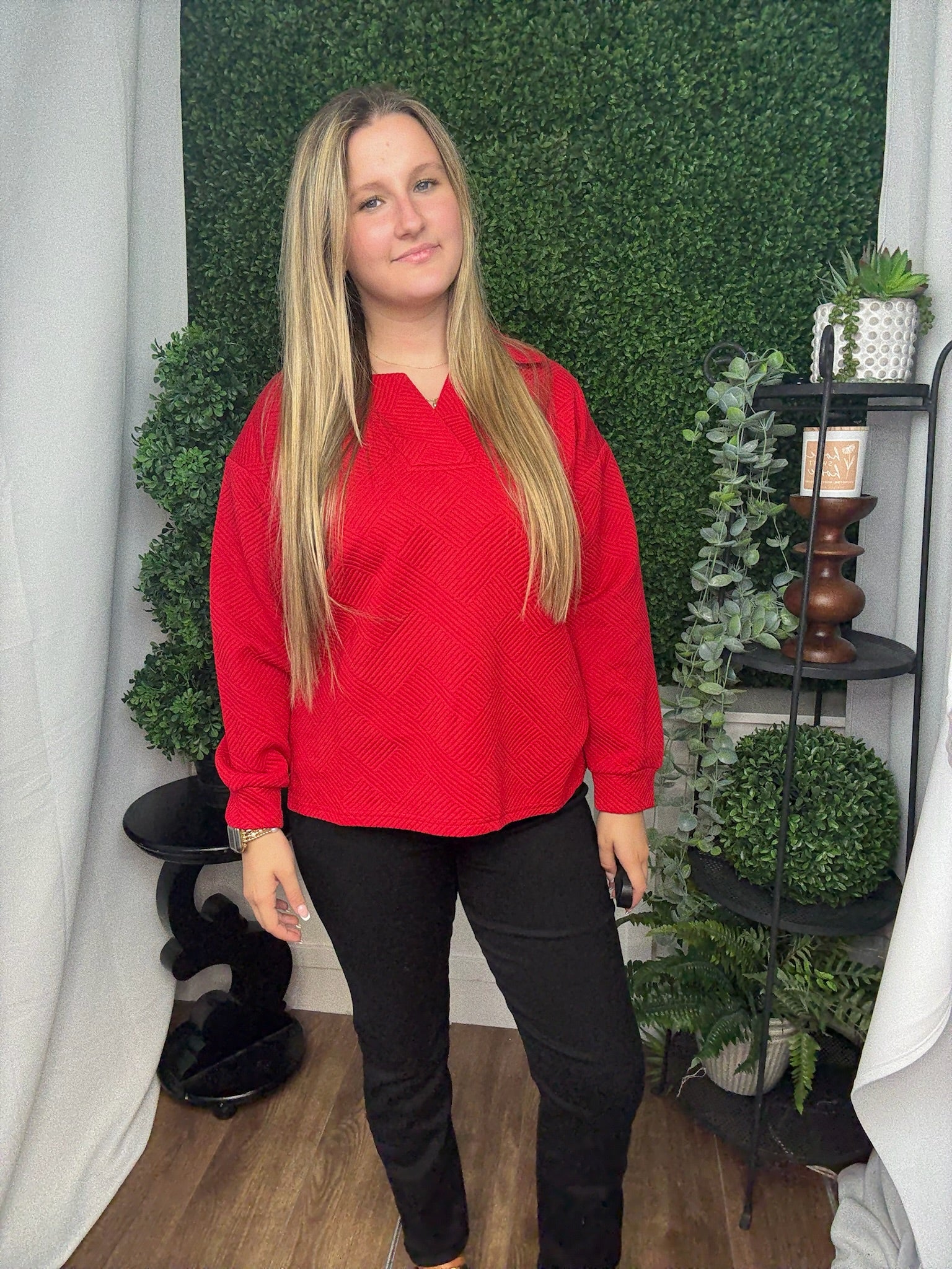 LS TEXTURED COLLARED TOP - RED