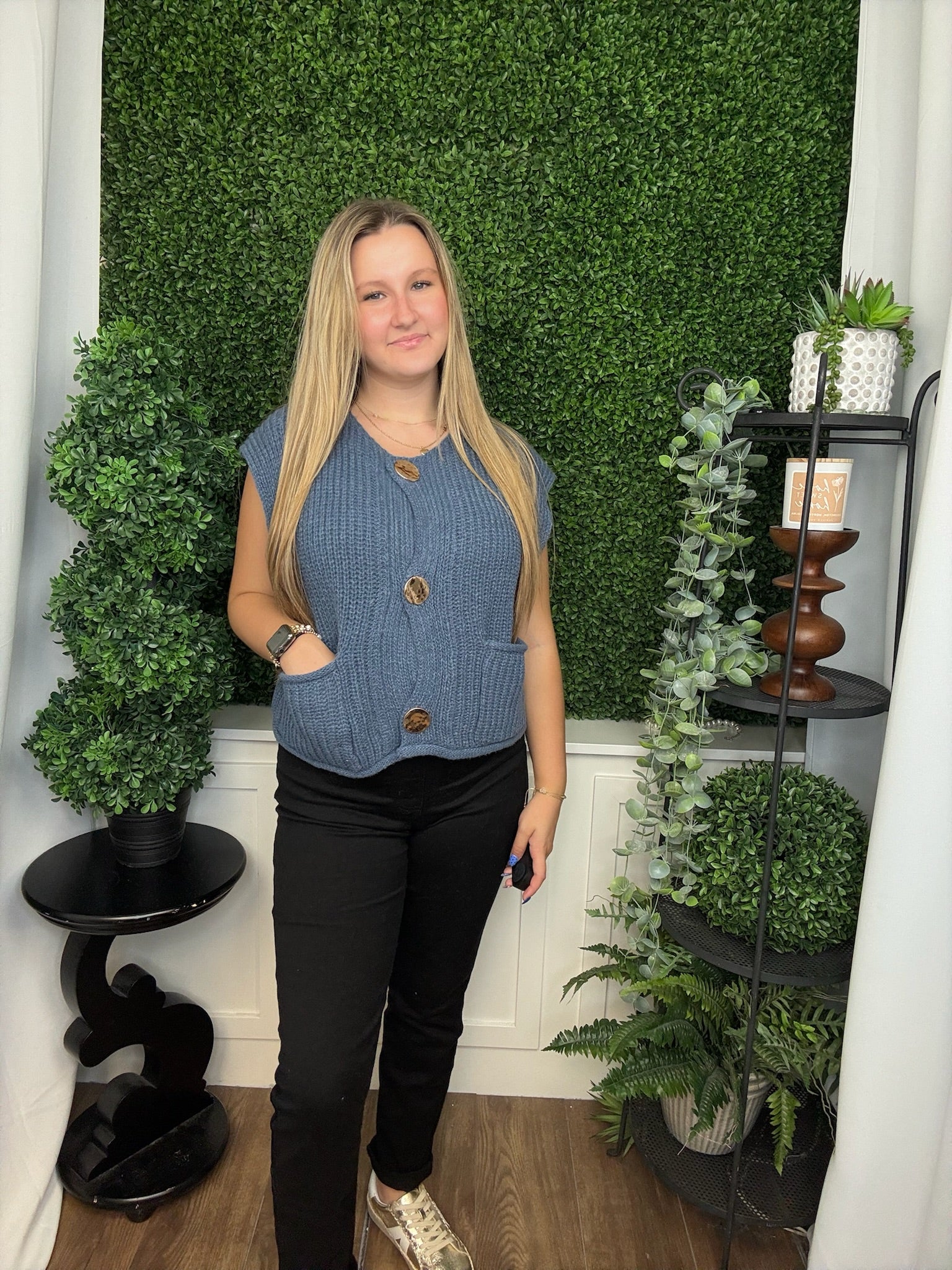 BIG METAL BUTTON FRONT SWEATER VEST - MIDNIGHT BLUE