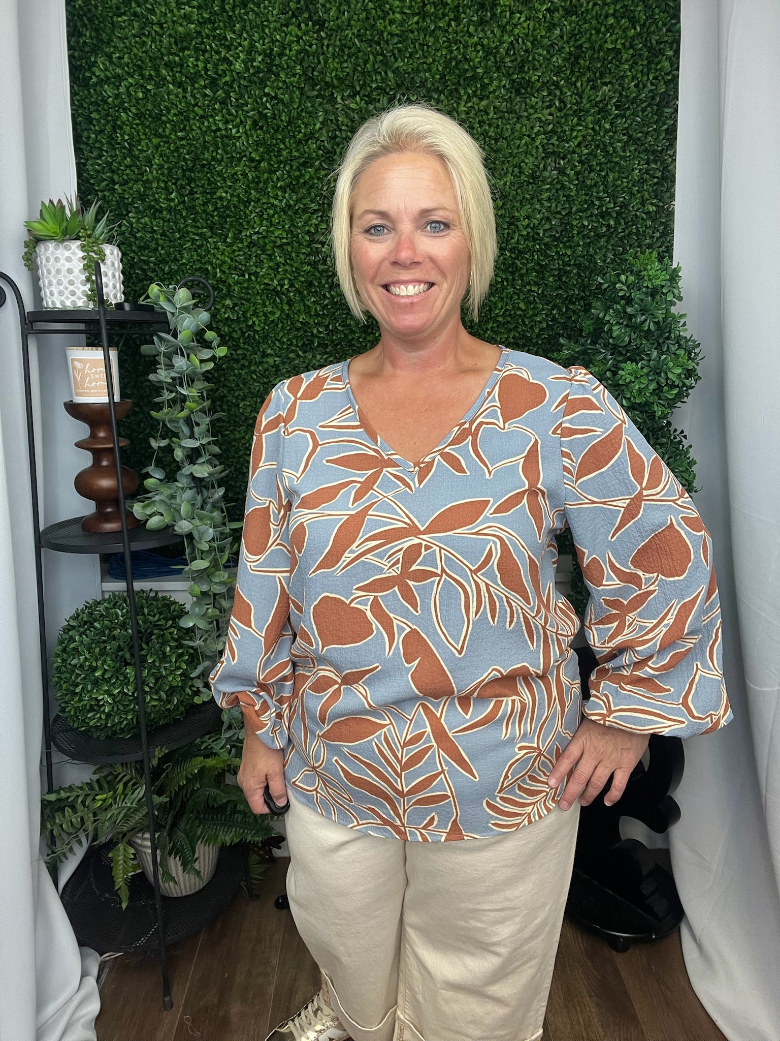 JULIAS FLORAL PRINT TOP - JADE/CHOCO