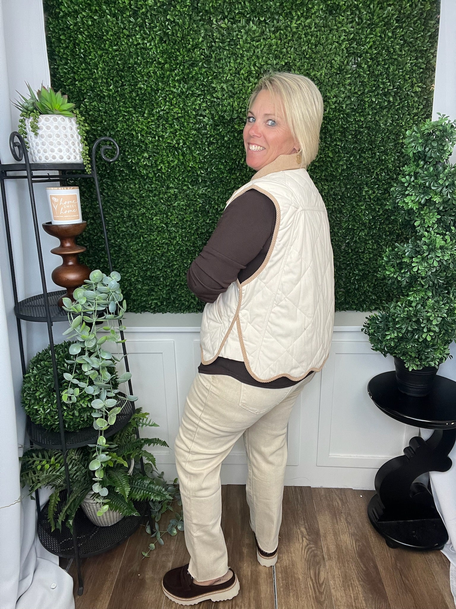 CORDUROY BUTTON DOWN JACKET