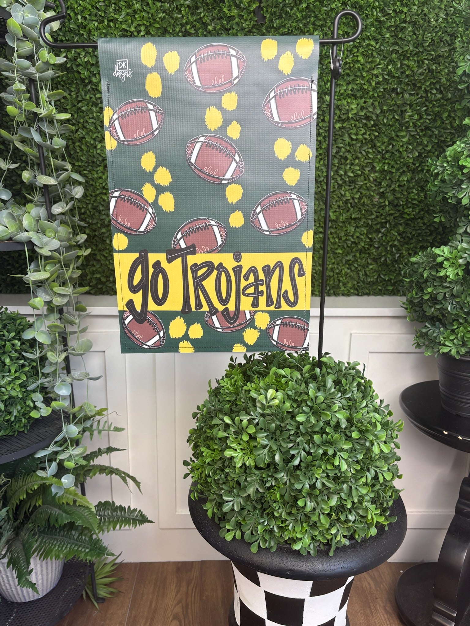 FOOTBALL GARDEN GLAM DARK GREEN/GOLD - GO TROJANS