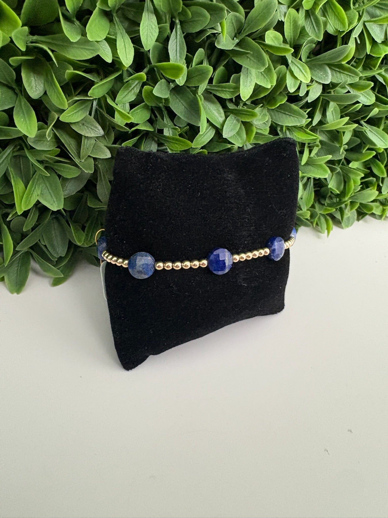 EXT ADMIRE GOLD 3MM BEAD BRAC - LAPIS