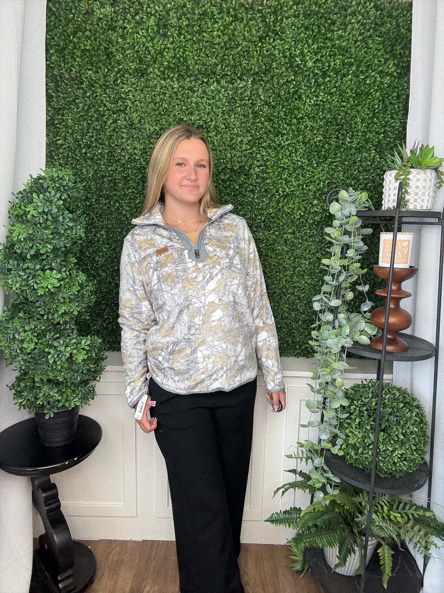 YNECK PULLOVER - CAMO WHITE