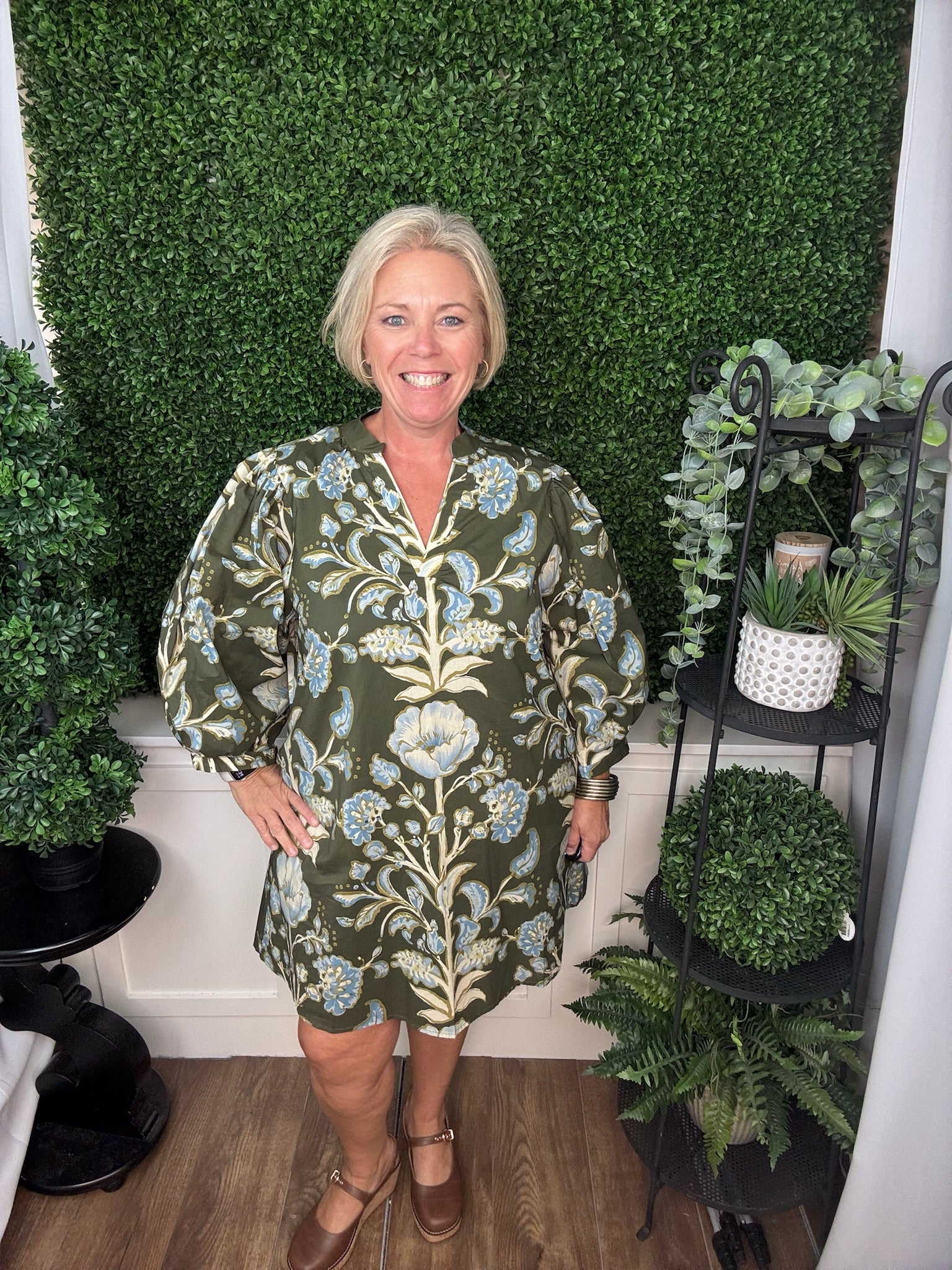 FLORAL PRINT PUFF SLEEVE DRESS - CHOCOLATE/OLIVE