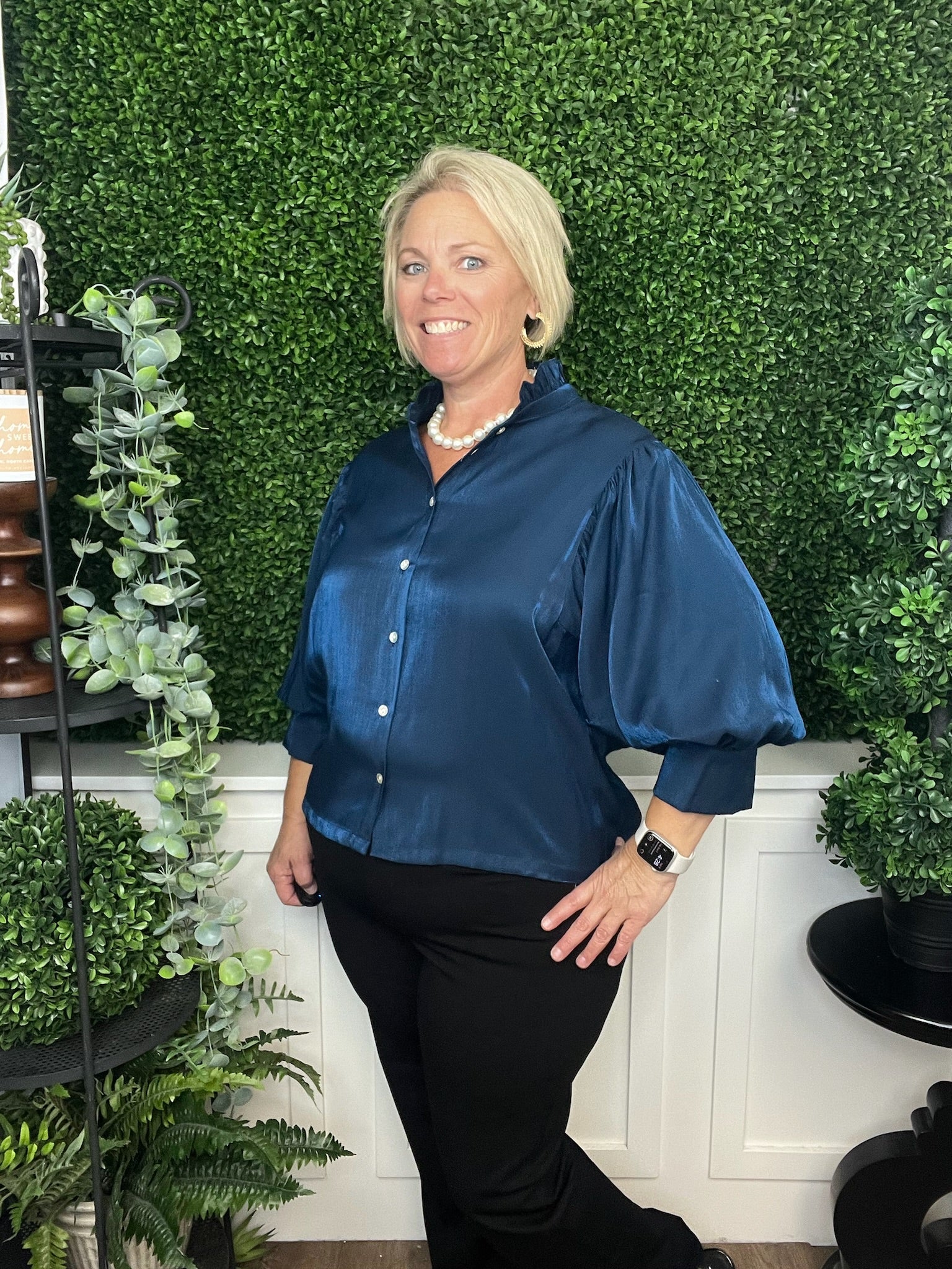 RUFFLE NECK PUFF SLV BLOUSE