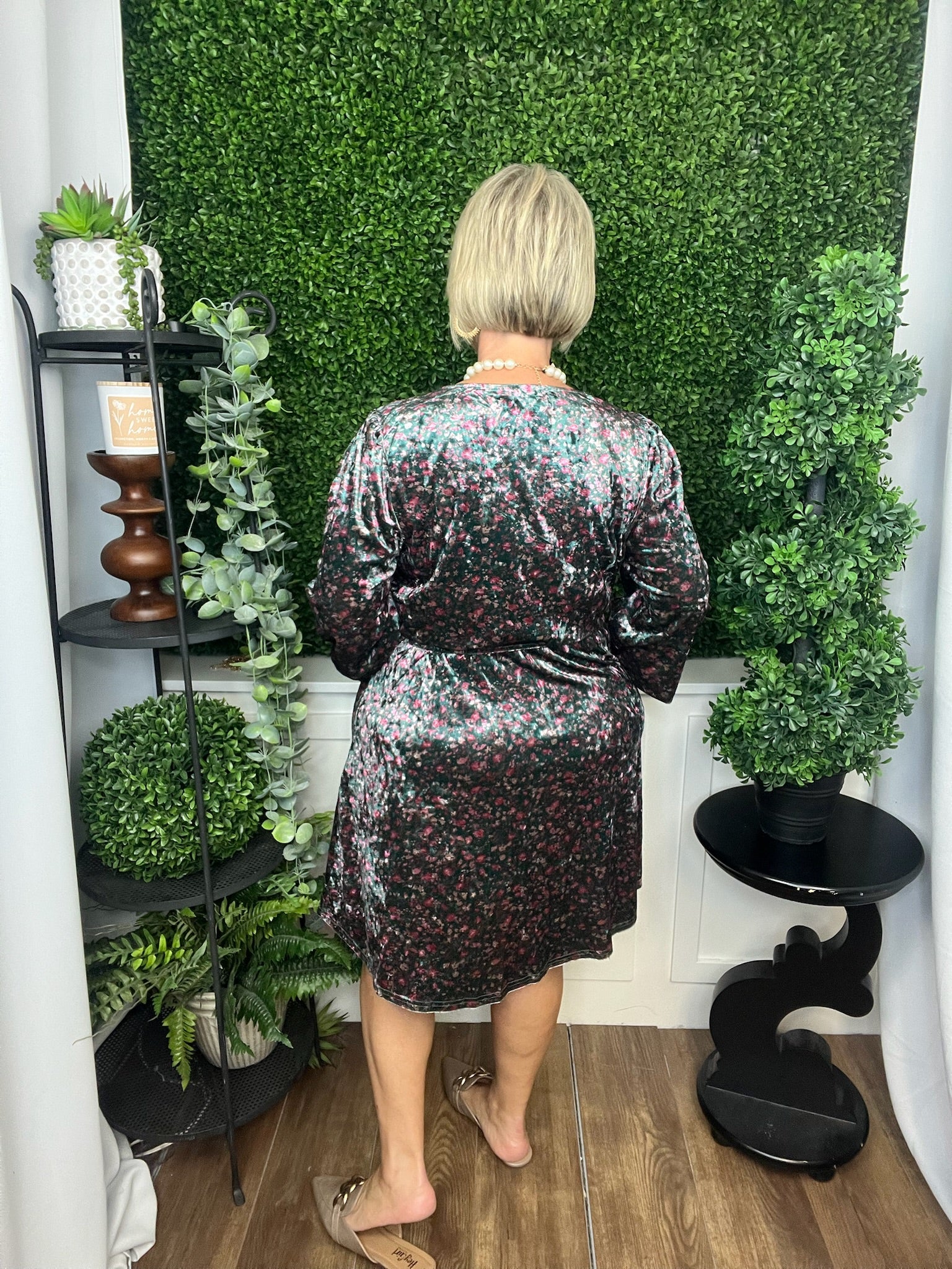 SPLIT VNECK SMOCKED HEM LS DRESS - H. GREEN