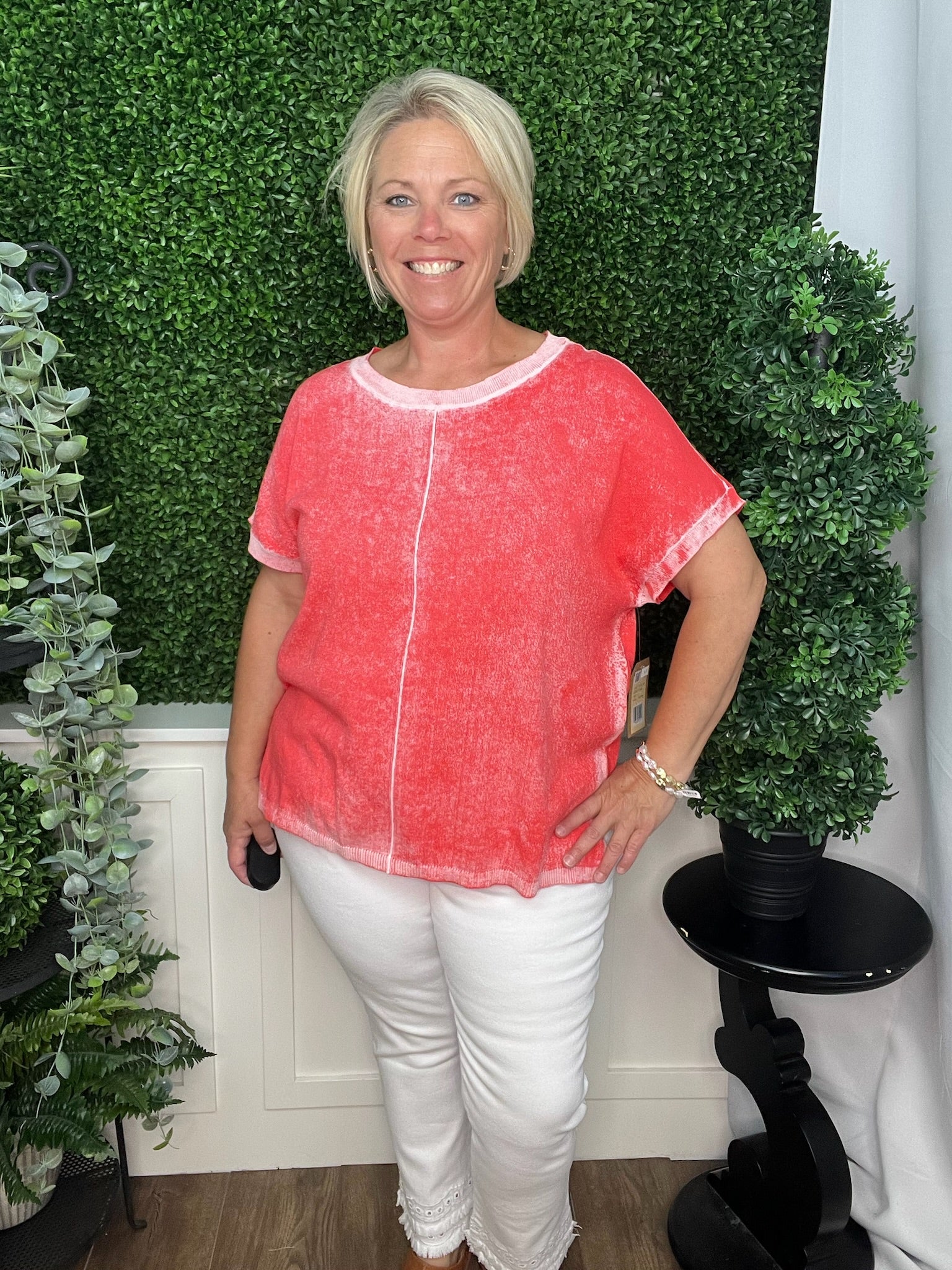 REVERSE PRINTED CAP SLEEVE TOP - CORAL