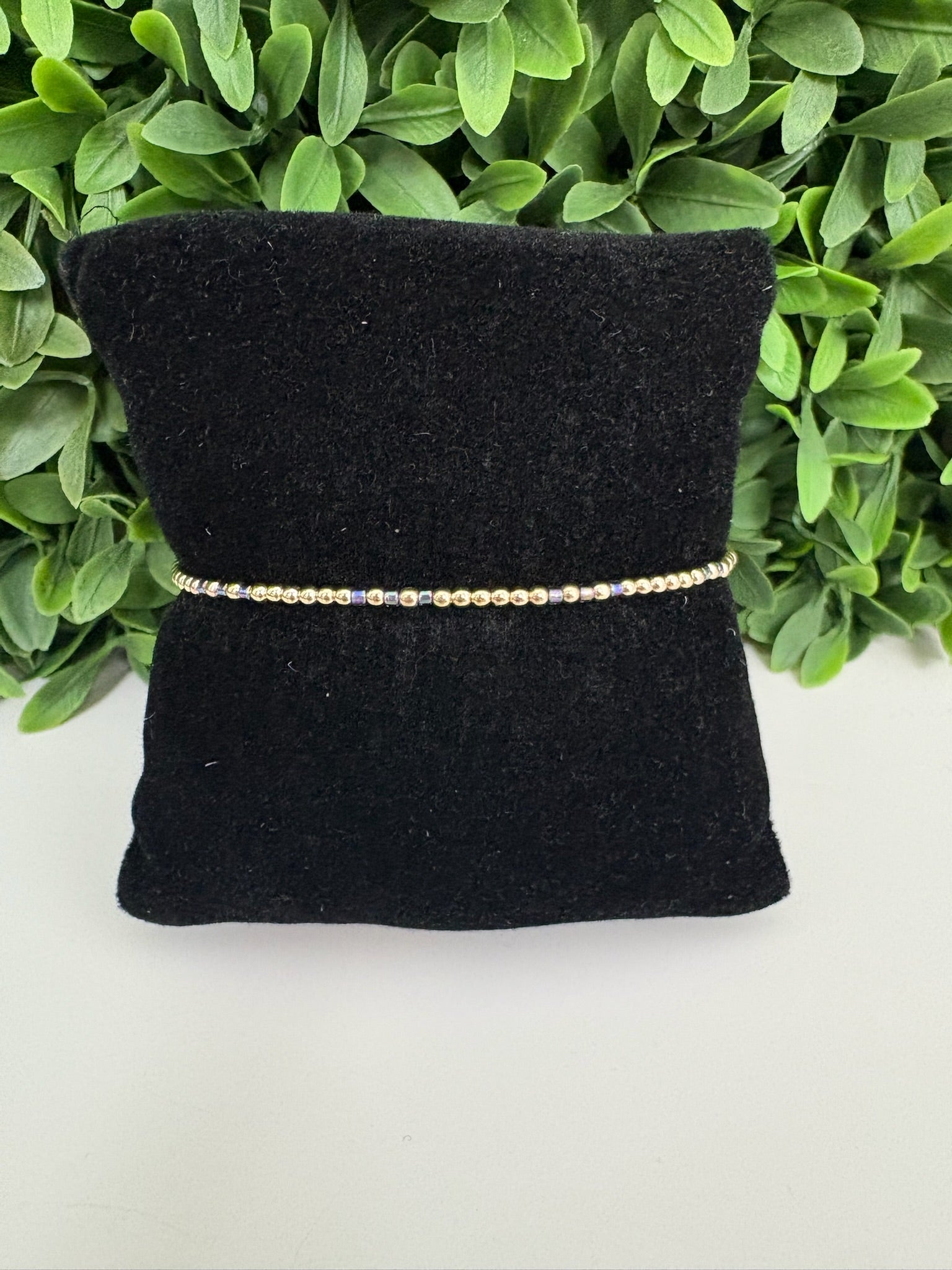 HOPE JOY 2MM BEAD BRACELET - TAUPE WITH A TWIST