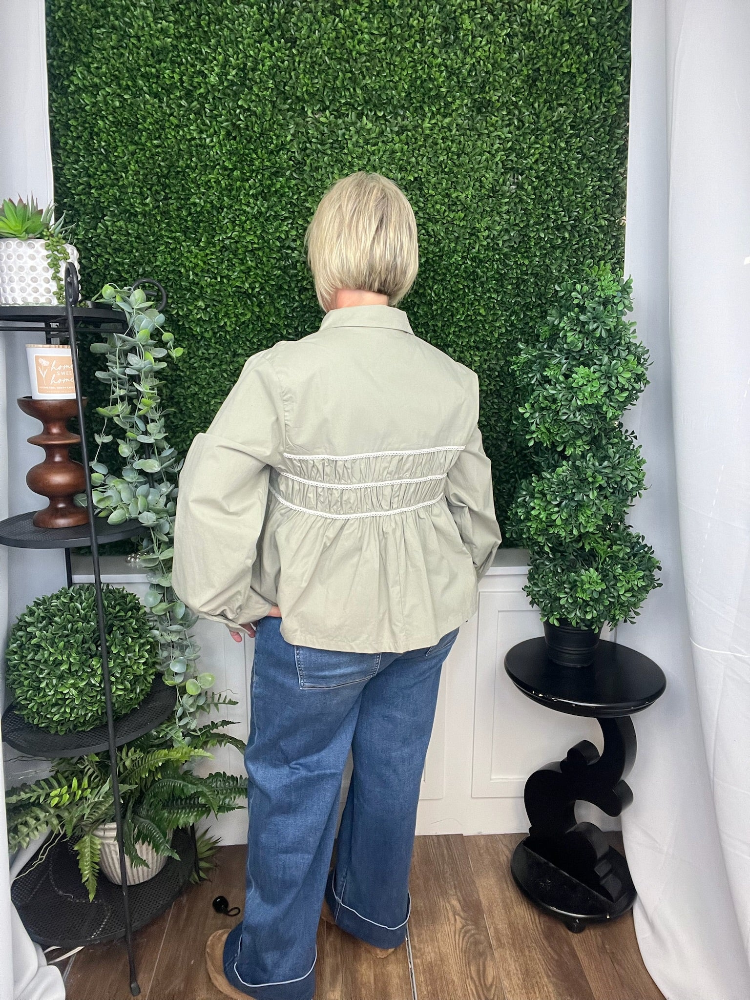 PEPLUM TRIM DETAIL SHIRT - MINT/ECRU