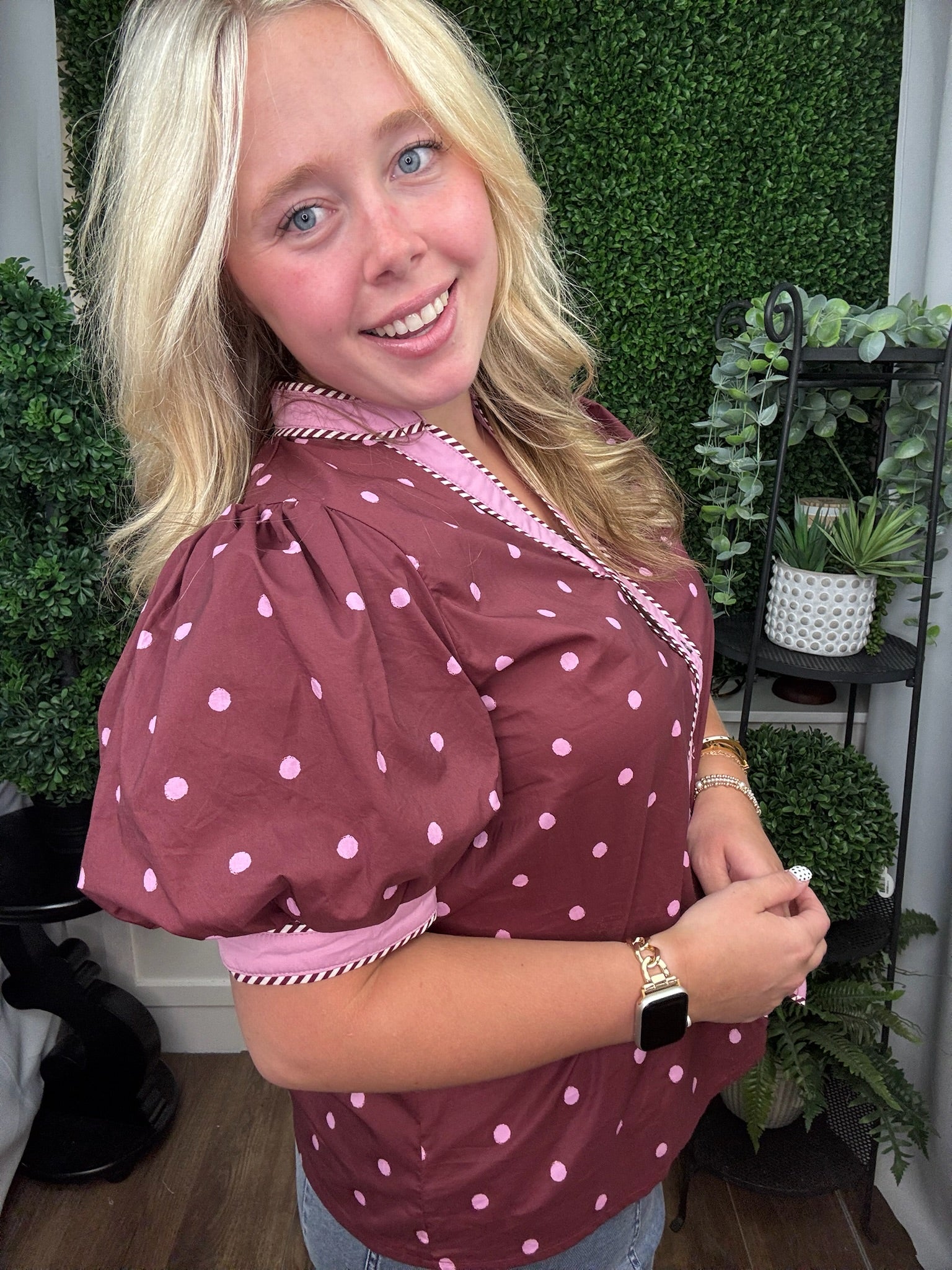 POLKA DOT PUFF SLEEVE BLOUSE - BURGUNDY